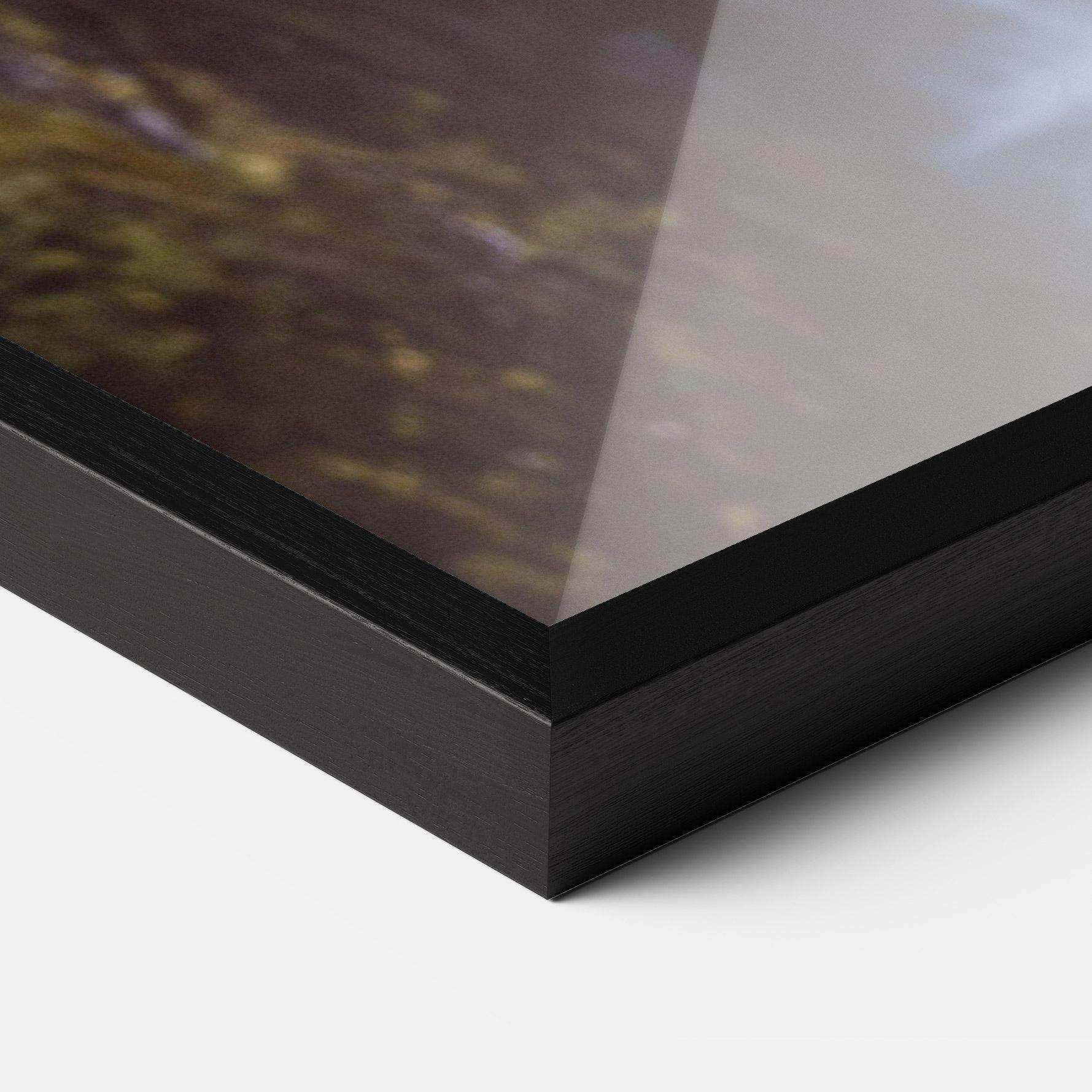 Poster Înrămat Waterfall Bringe Red Leaves mockup 3