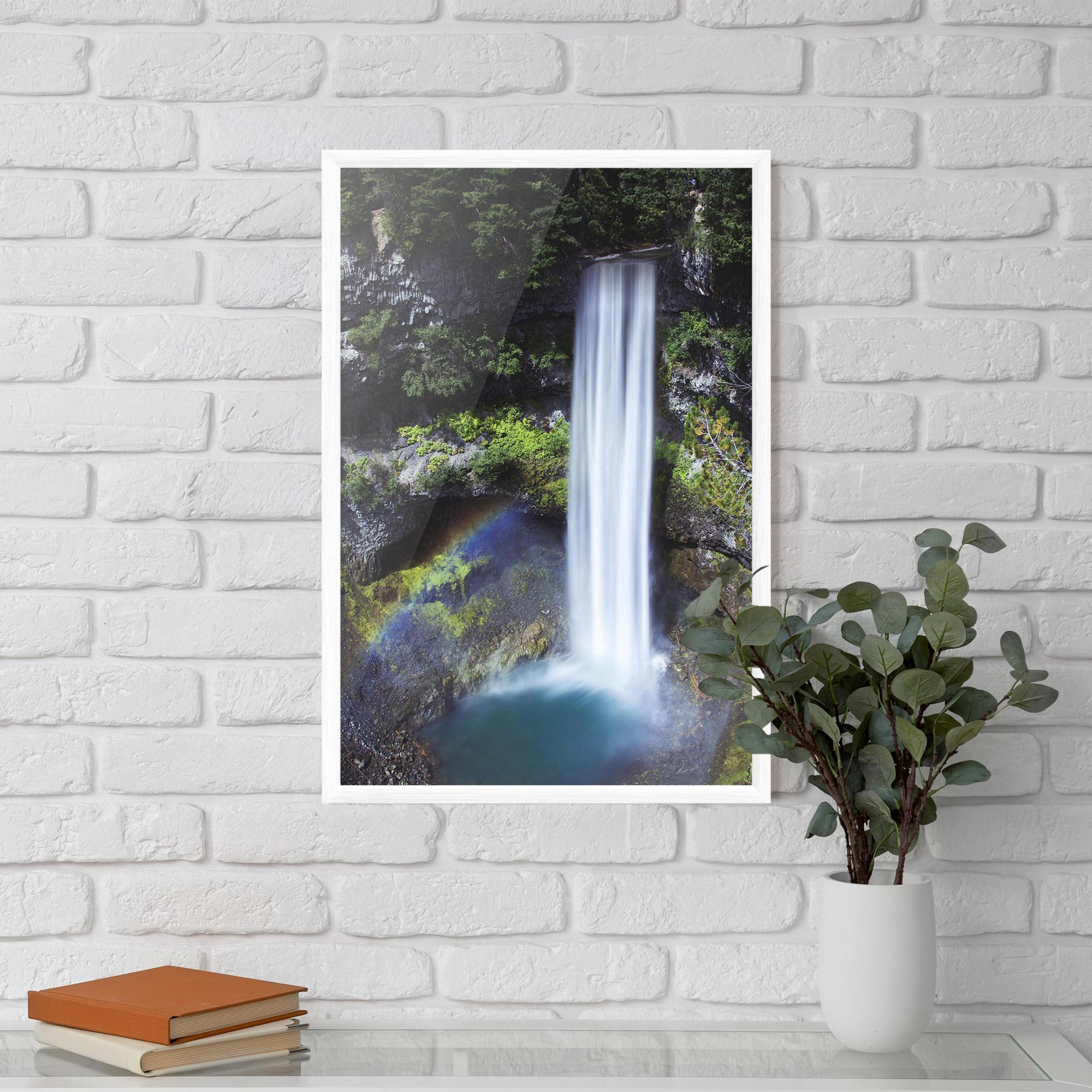 Poster Înrămat Pretty Rainbow Waterfall mockup 5