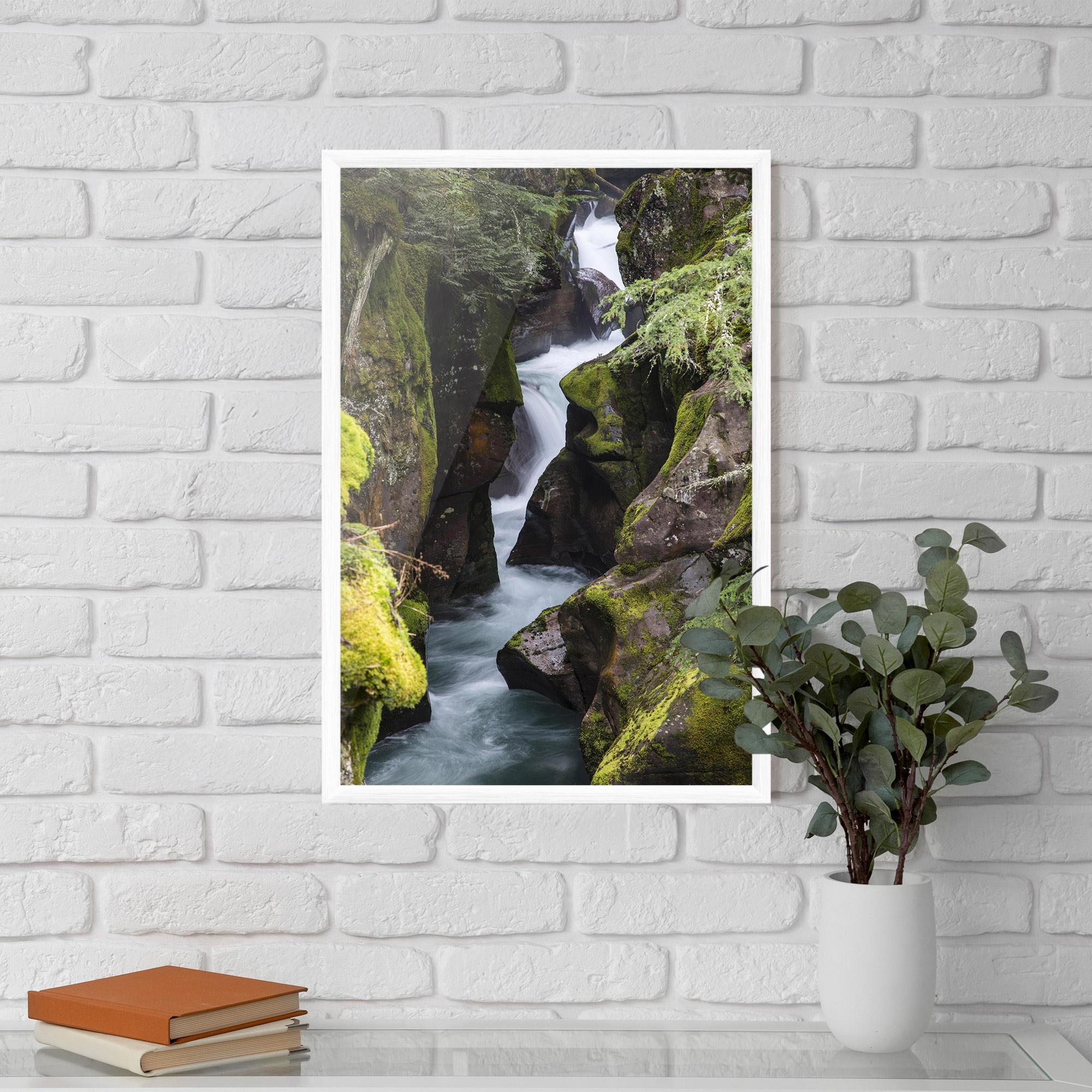 Poster Înrămat Water Falling Forest mockup 5