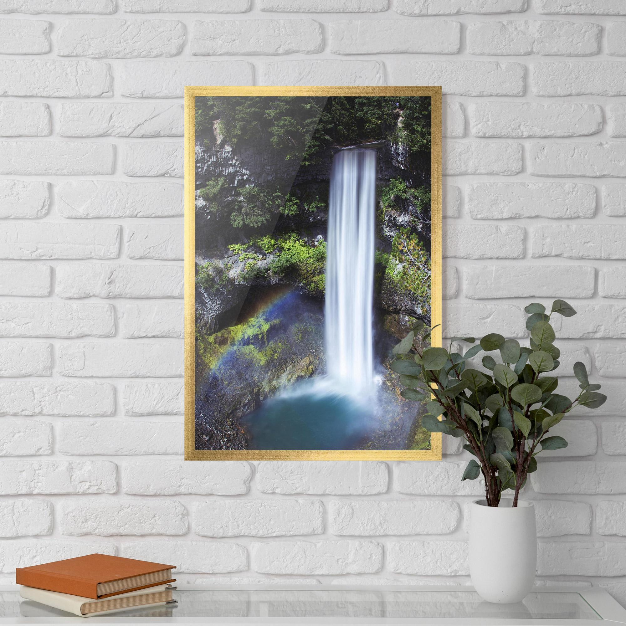 Poster Înrămat Pretty Rainbow Waterfall mockup 5