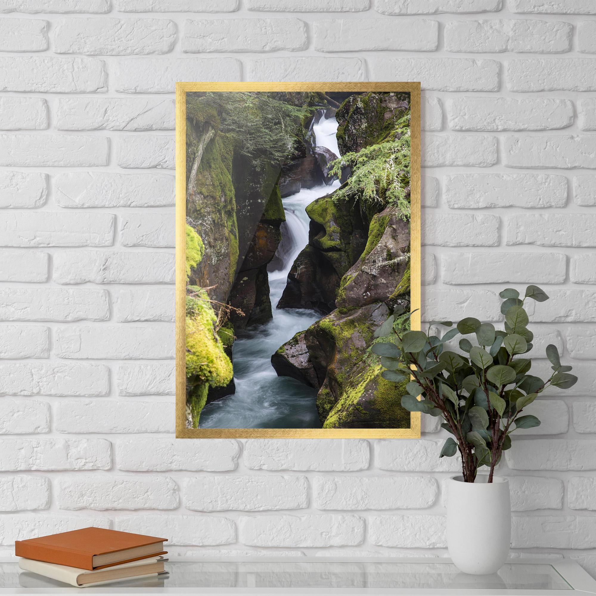 Poster Înrămat Water Falling Forest mockup 5
