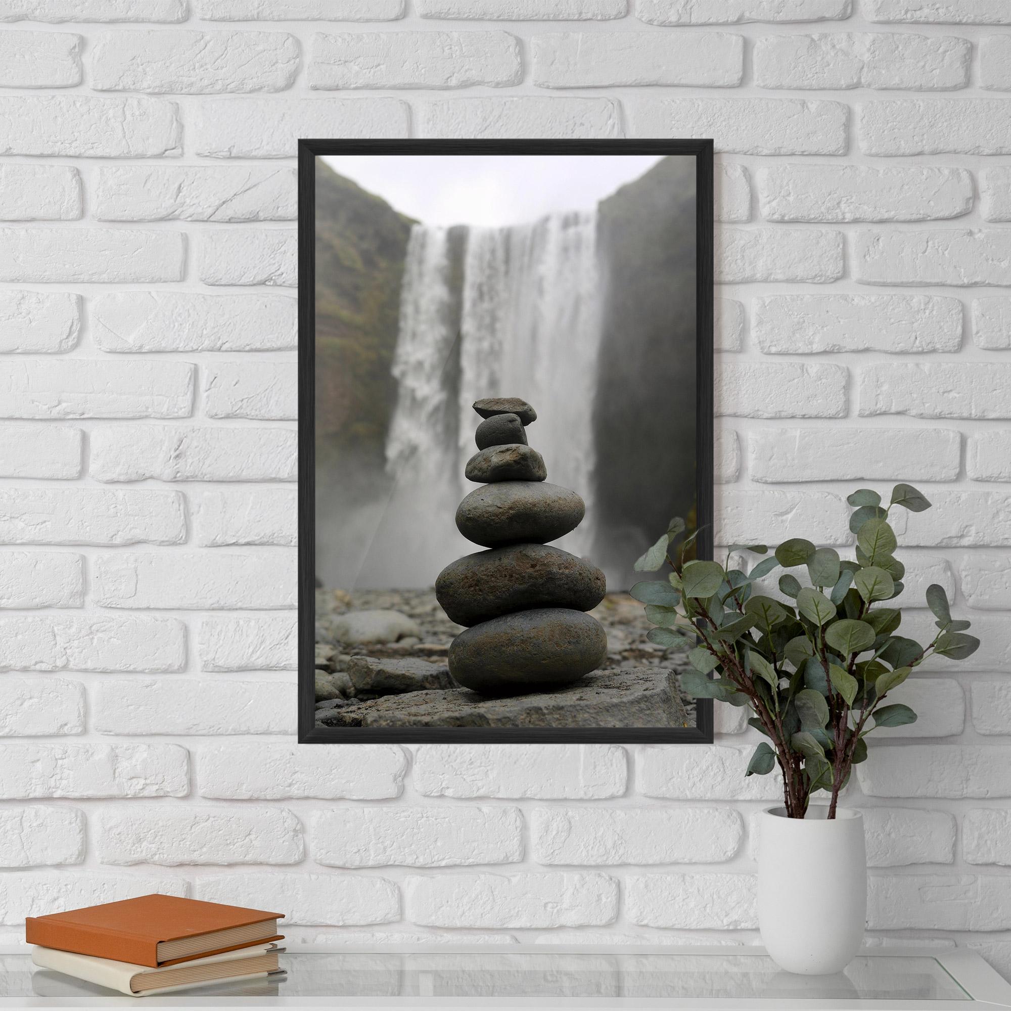 Poster Înrămat Balanced Rocks Waterfall mockup 5