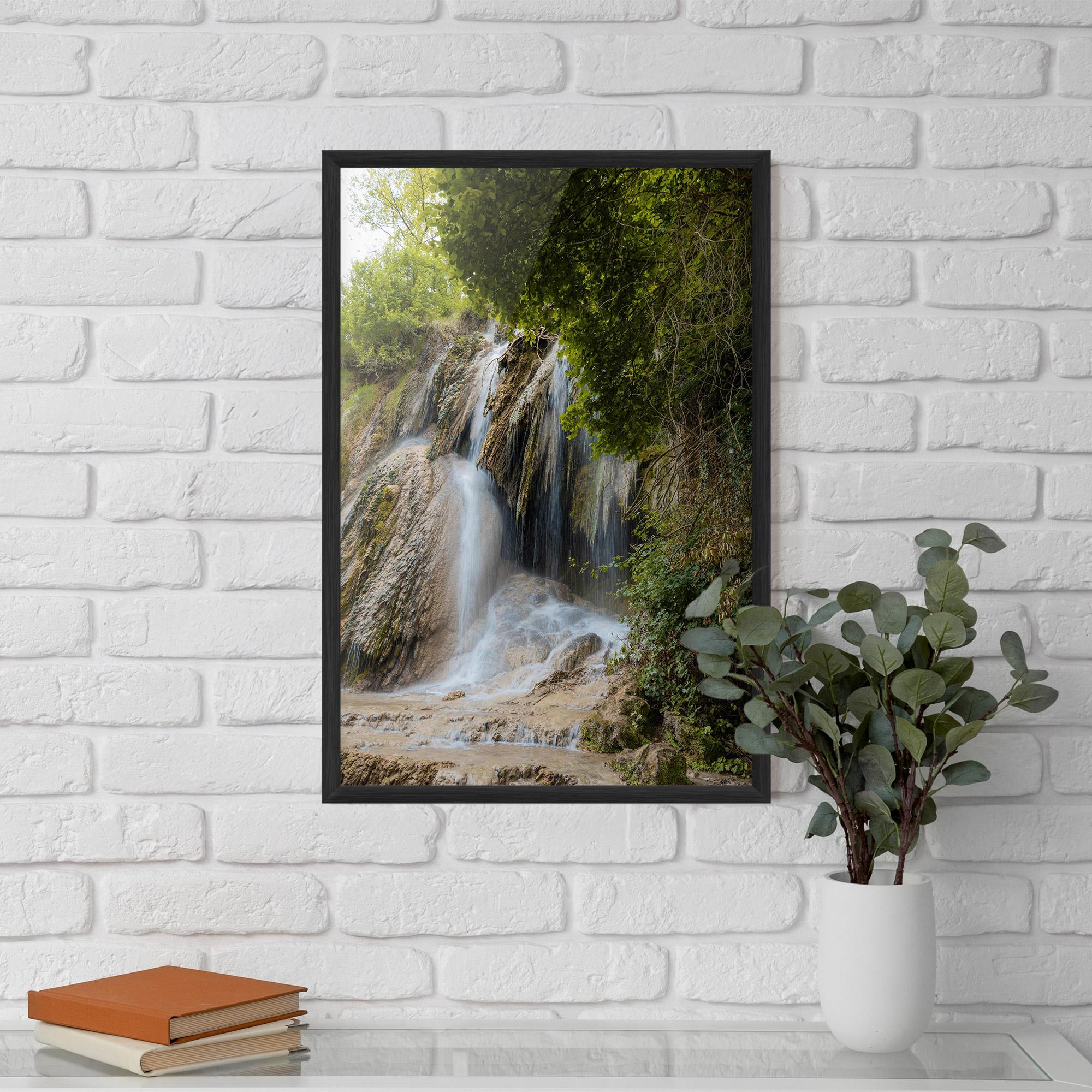 Poster Înrămat Forest Waterfall View mockup 5