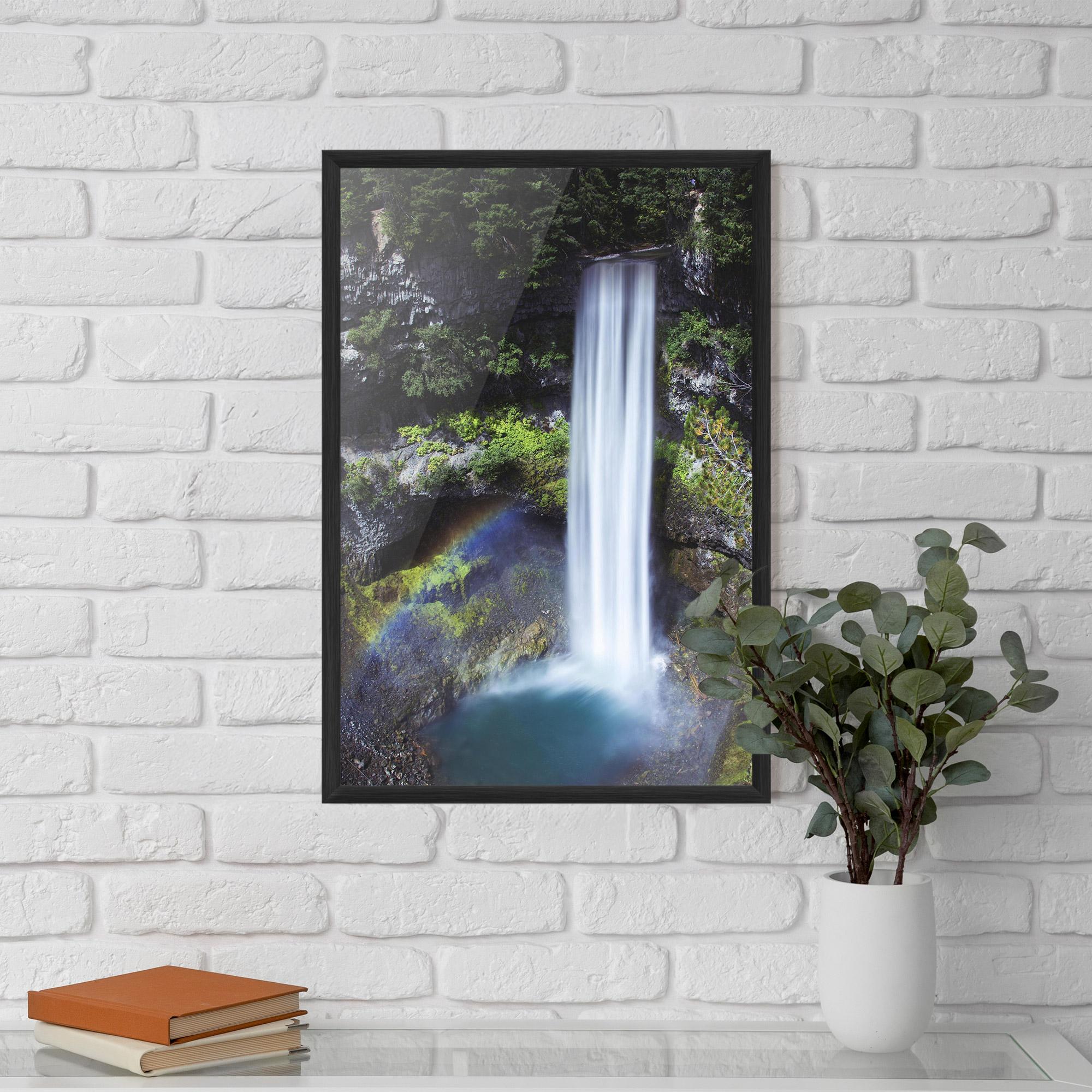 Poster Înrămat Pretty Rainbow Waterfall mockup 5