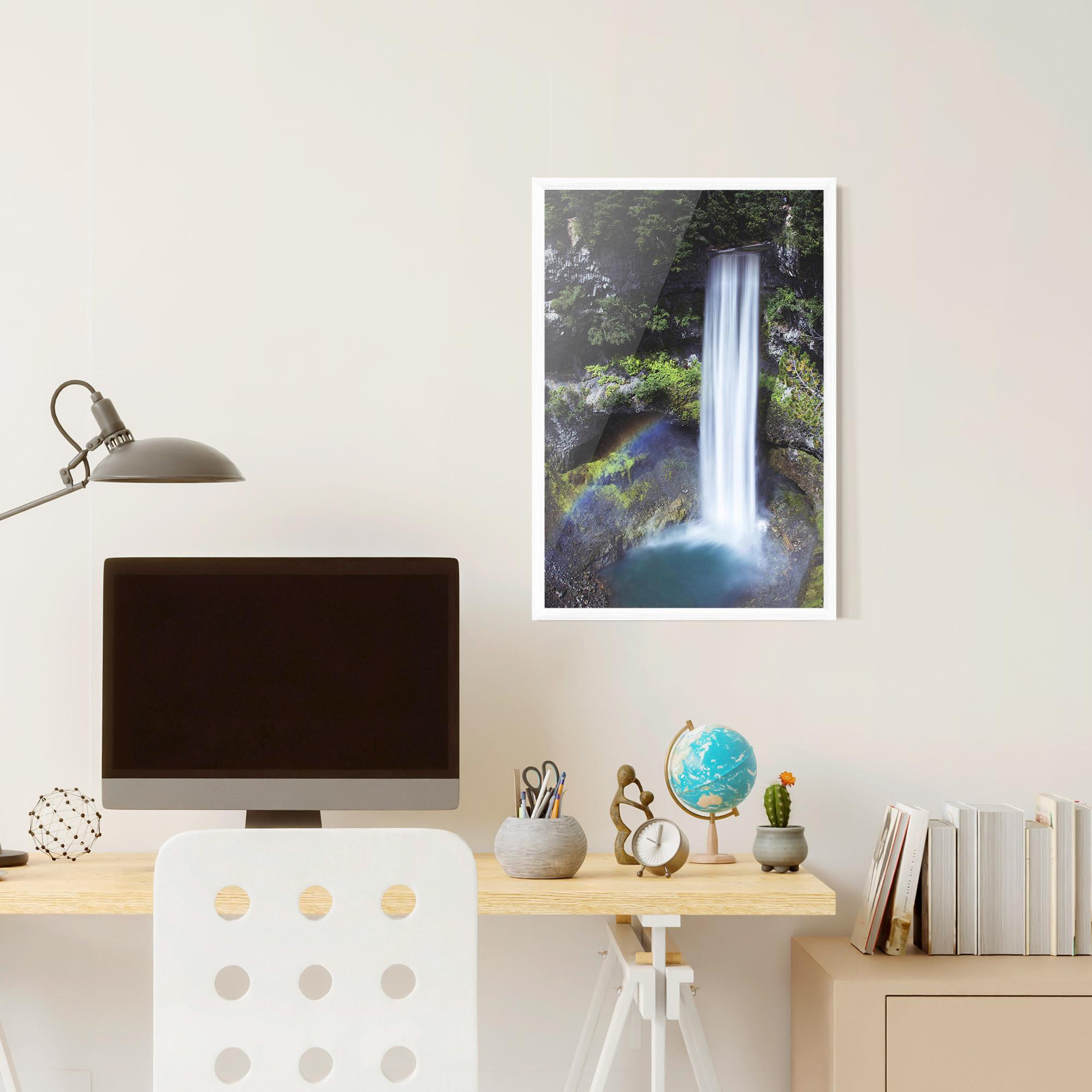 Poster Înrămat Pretty Rainbow Waterfall mockup 6