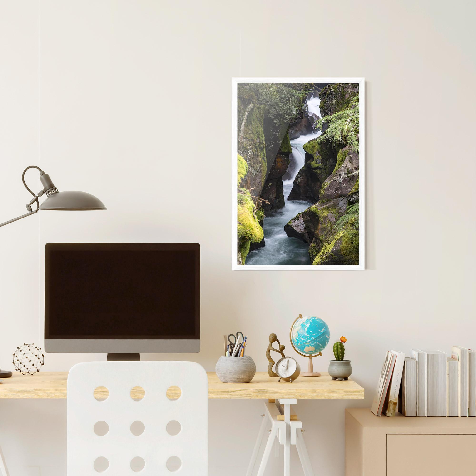 Poster Înrămat Water Falling Forest mockup 6
