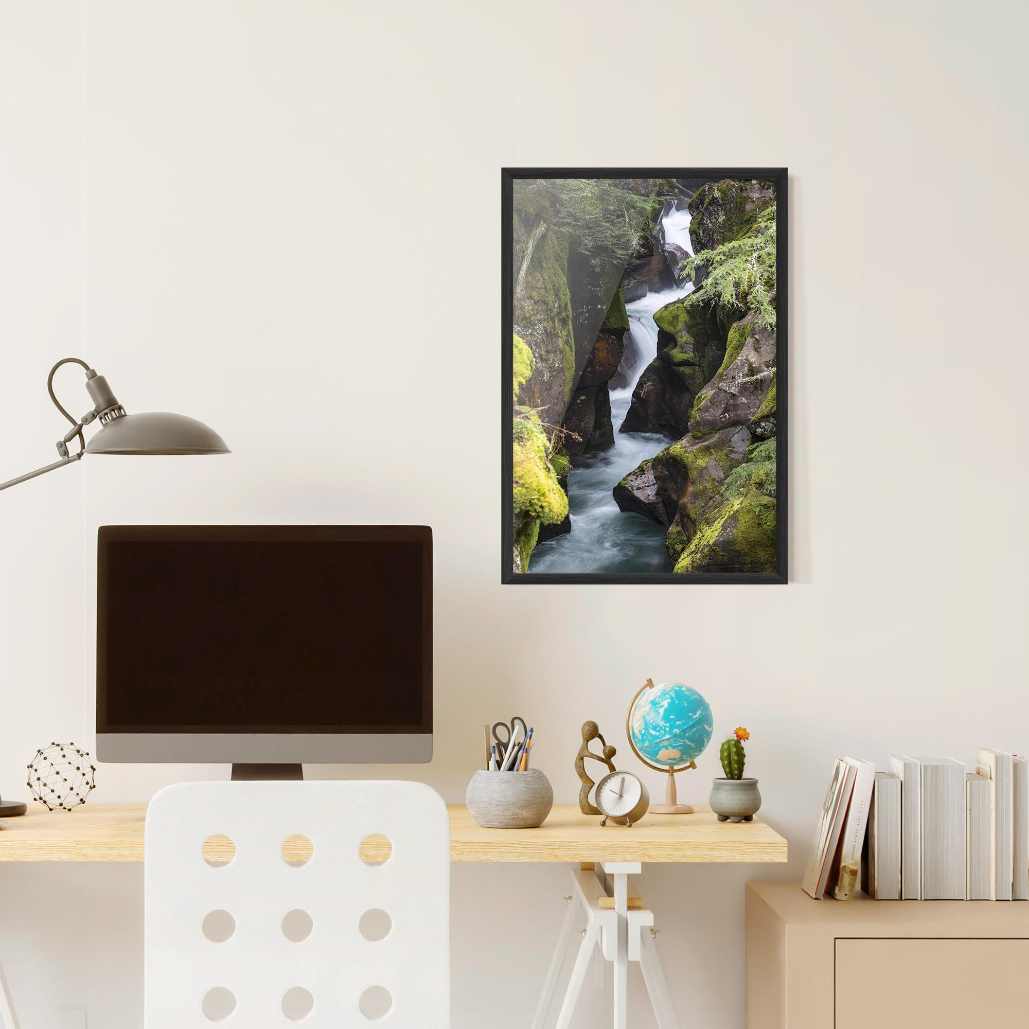 Poster Înrămat Water Falling Forest mockup 6