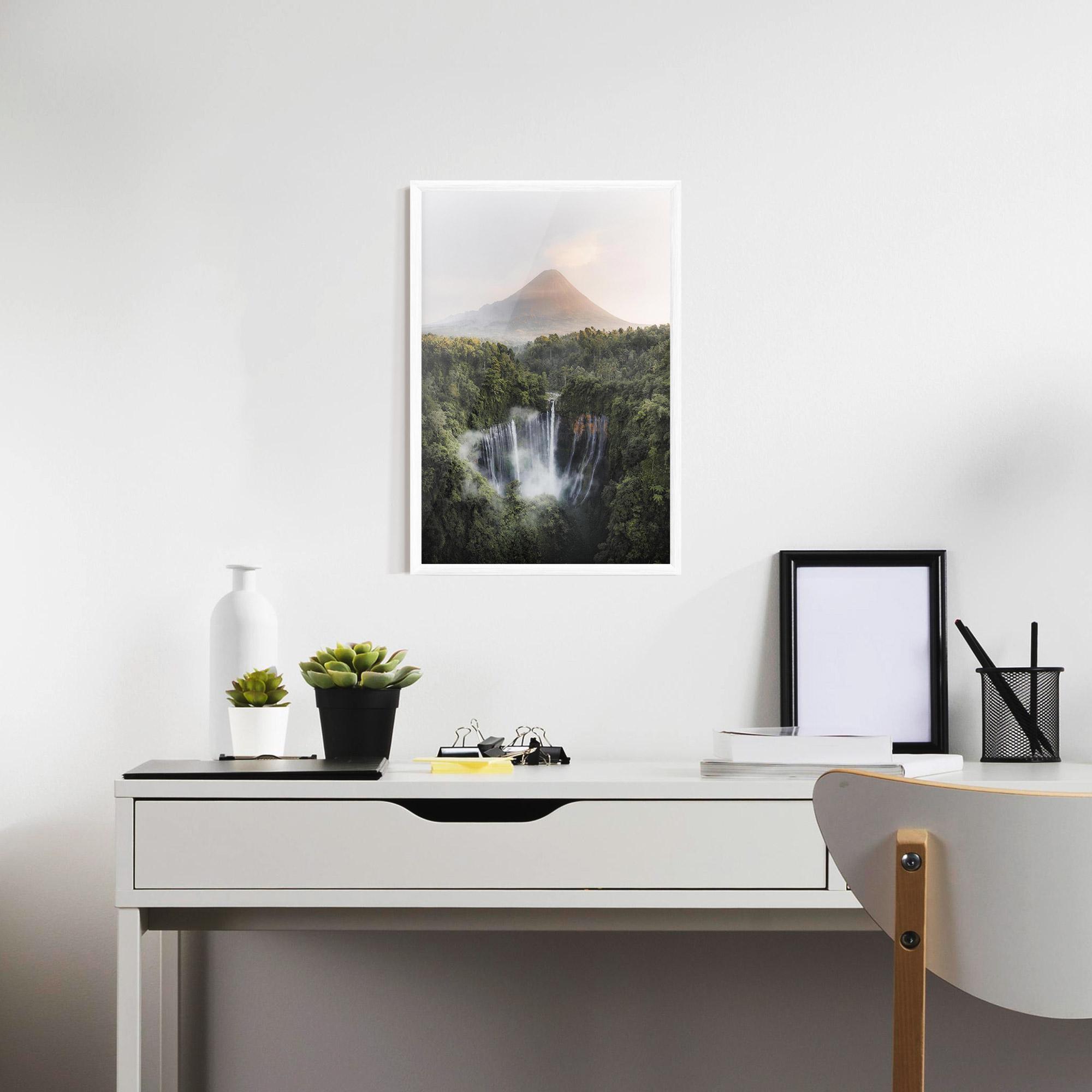 Poster Înrămat Vulcano Waterfall mockup 7