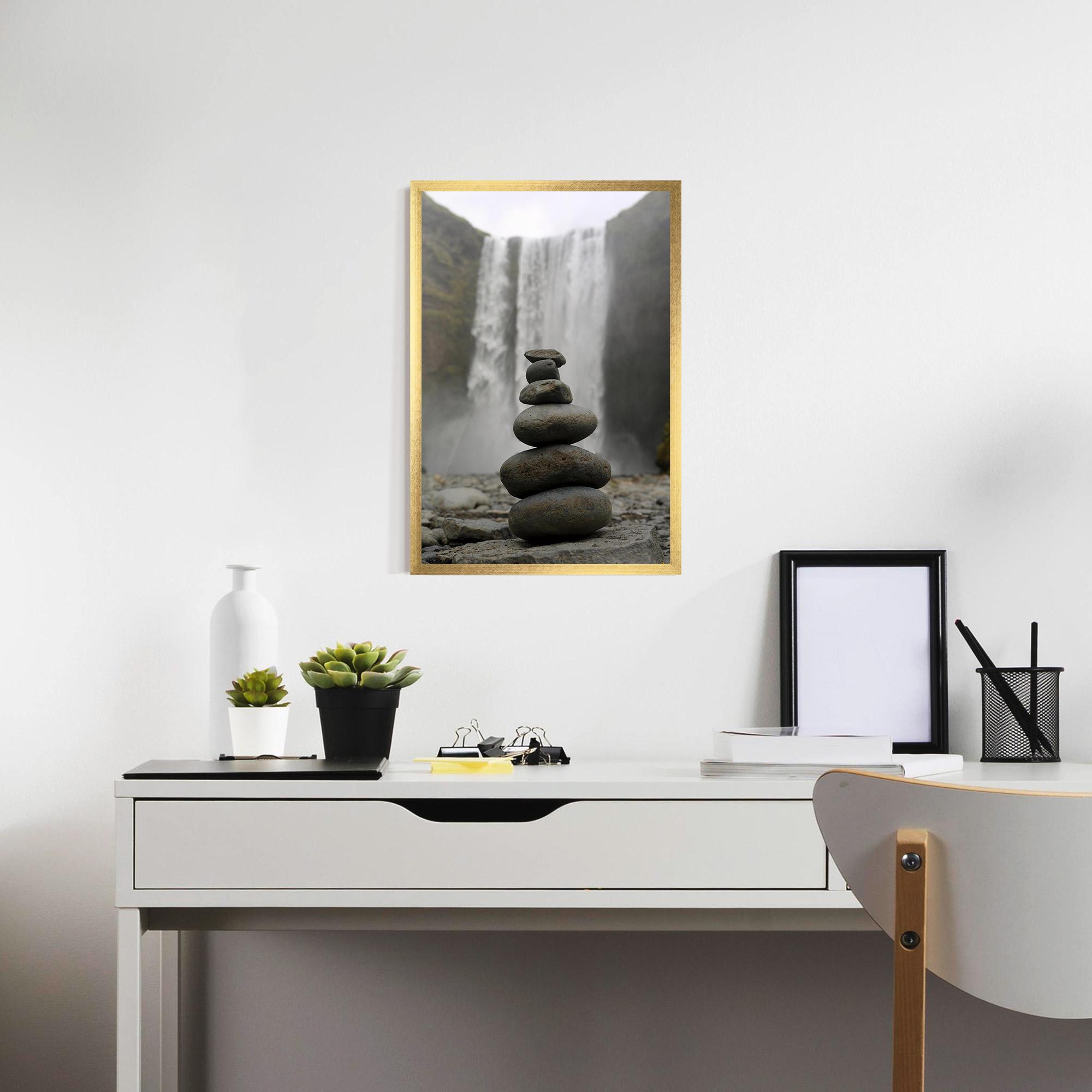 Poster Înrămat Balanced Rocks Waterfall mockup 7