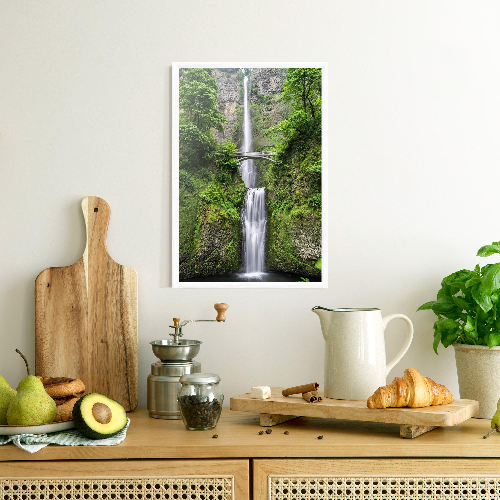 Poster Înrămat Green Leaves Bridge View mockup 8