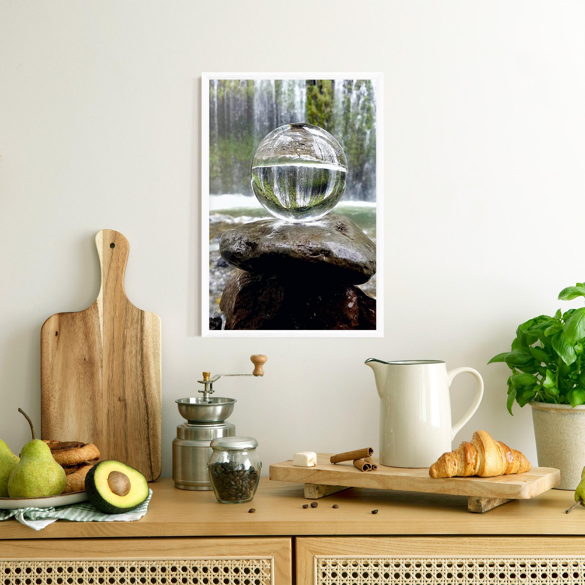 Poster Înrămat Waterfall Sphere mockup 8