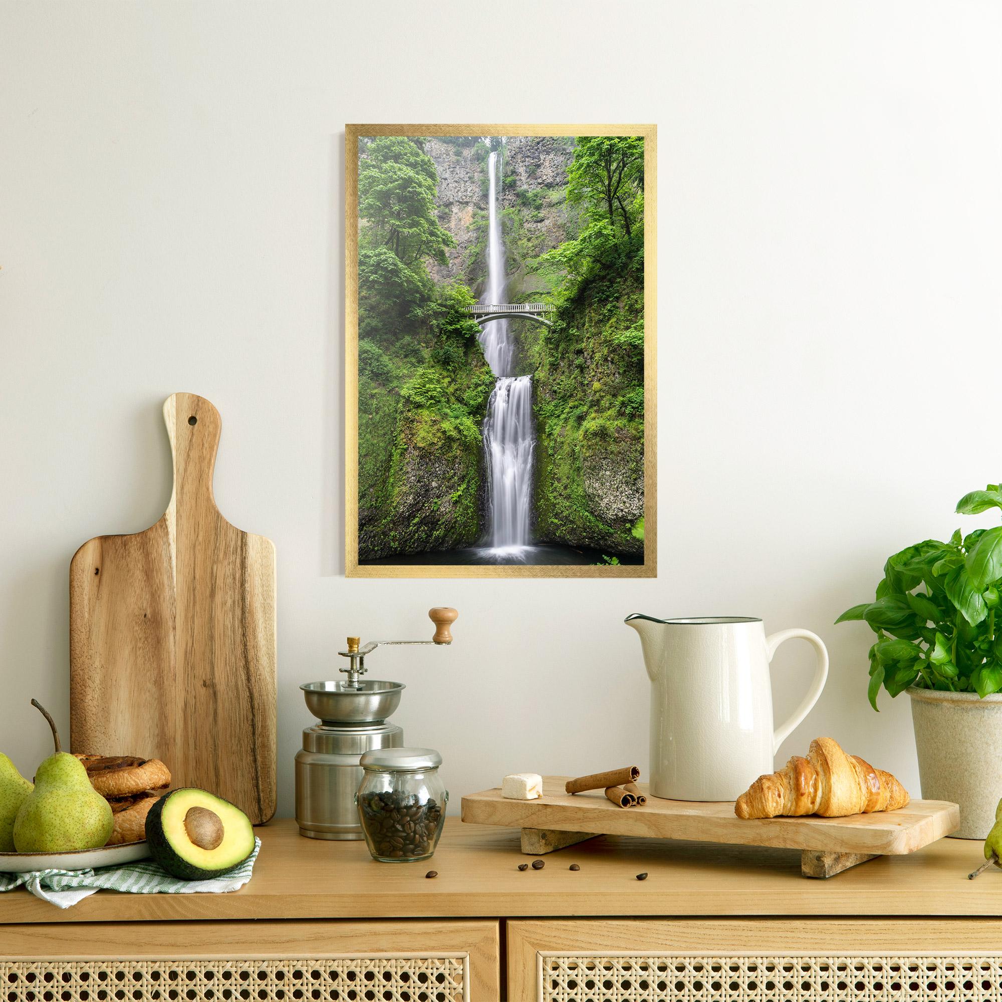 Poster Înrămat Green Leaves Bridge View mockup 8