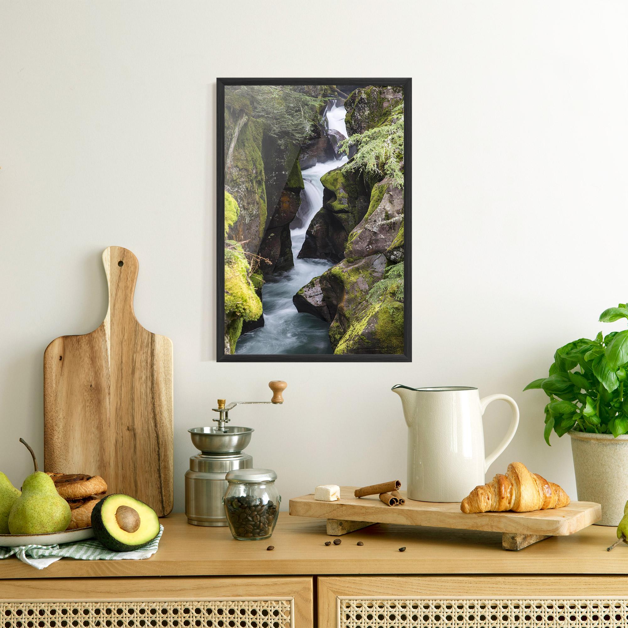 Poster Înrămat Water Falling Forest mockup 8