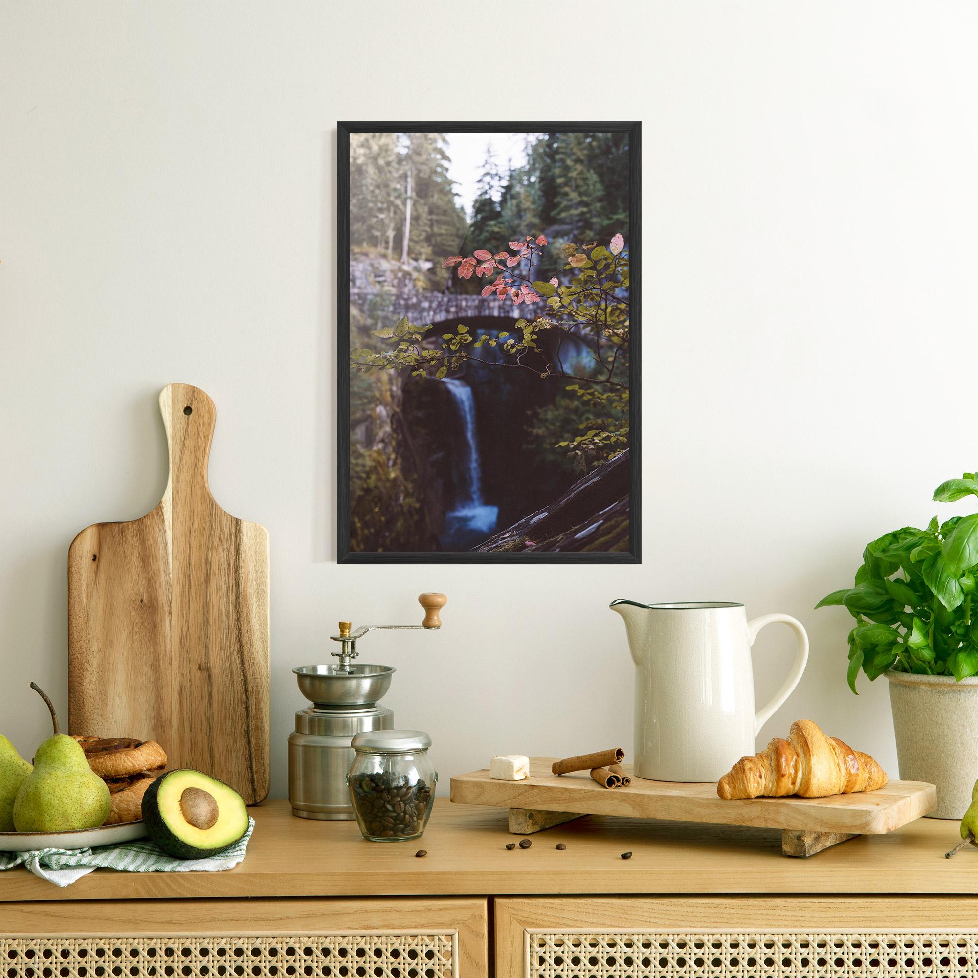 Poster Înrămat Waterfall Bringe Red Leaves mockup 8