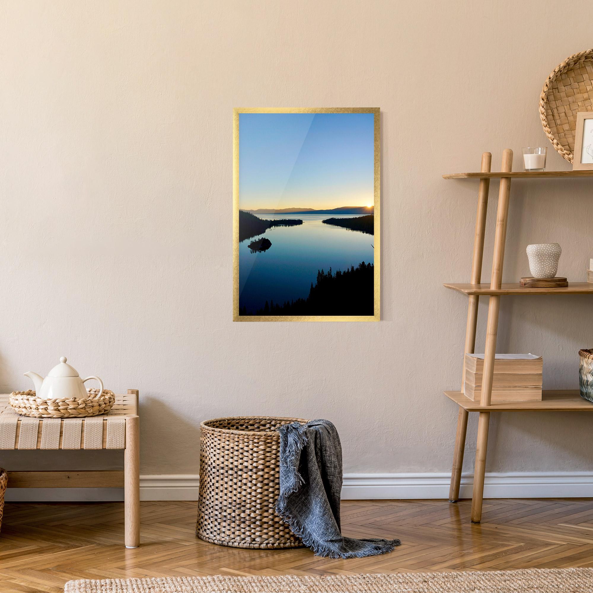 Poster Înrămat Blue Sky Lake mockup 9