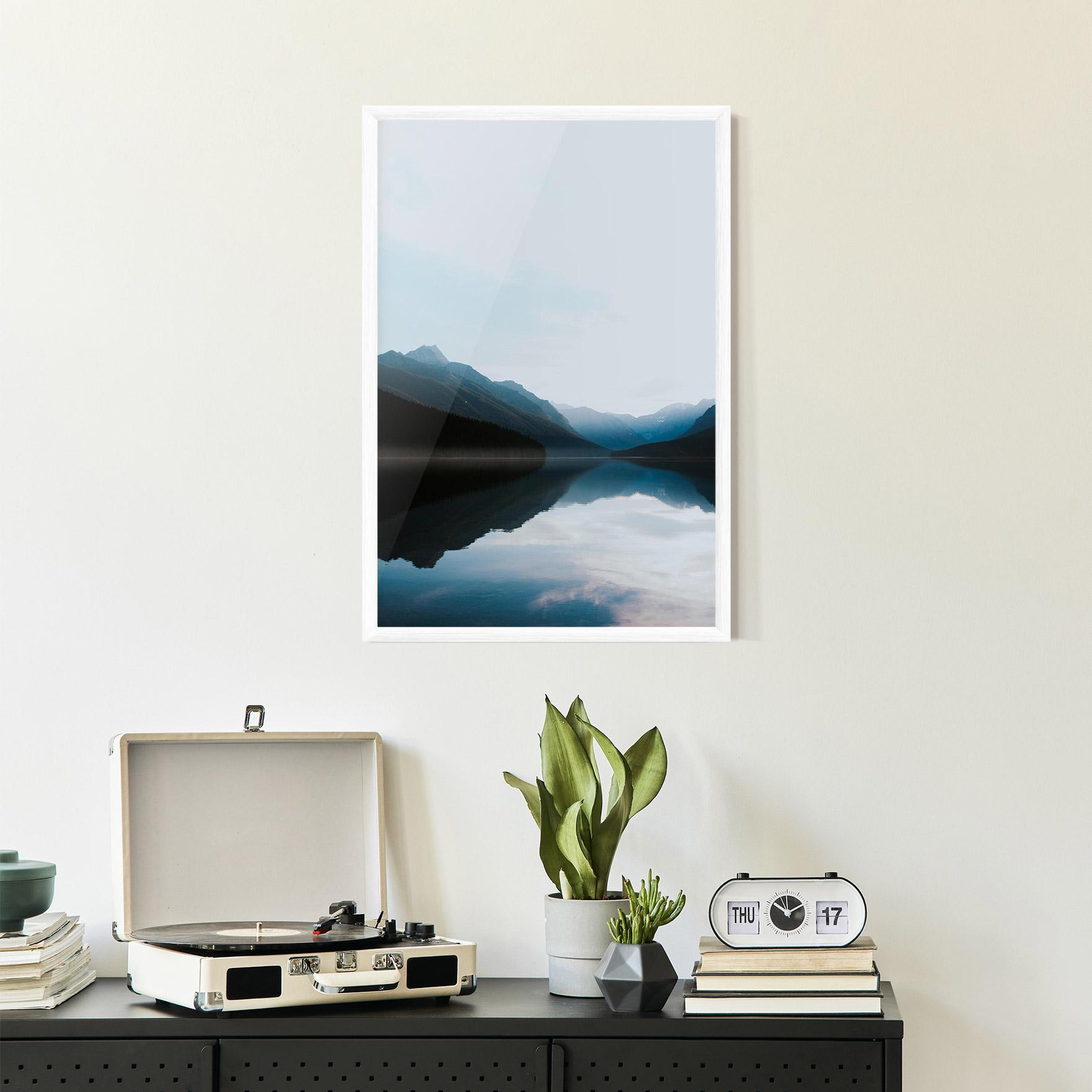 Poster Înrămat Foggy Blue Light mockup 2