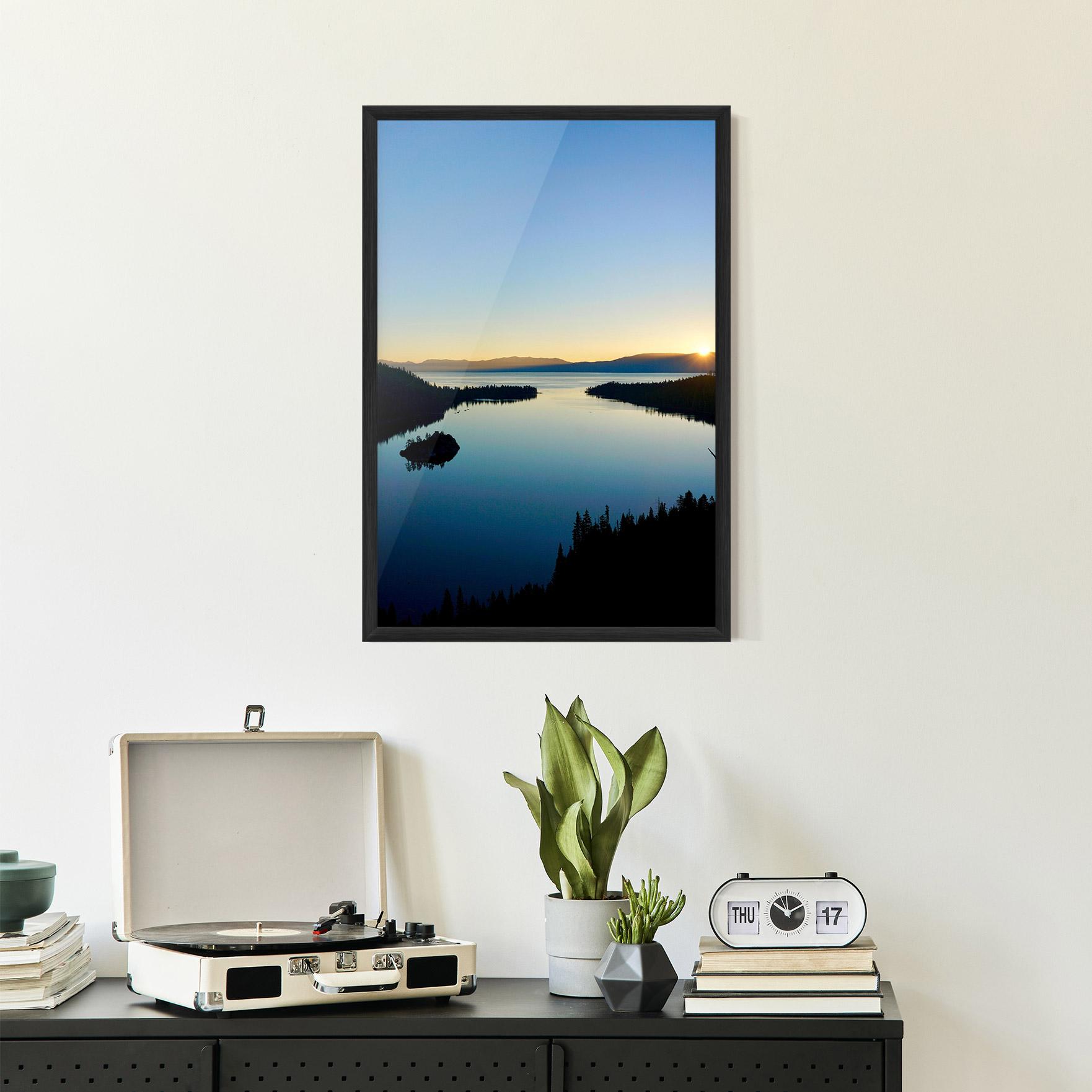 Poster Înrămat Blue Sky Lake mockup 2