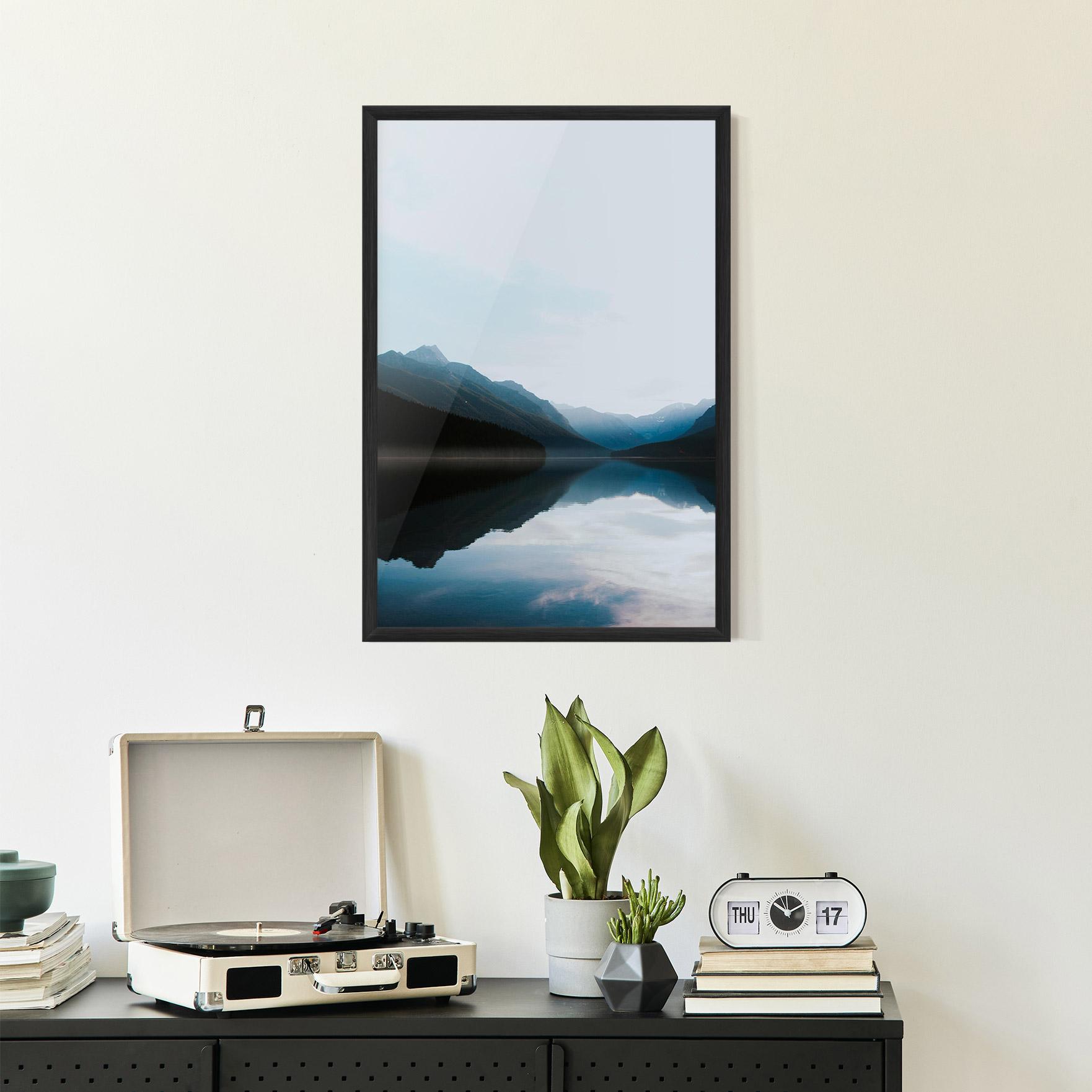 Poster Înrămat Foggy Blue Light mockup 2