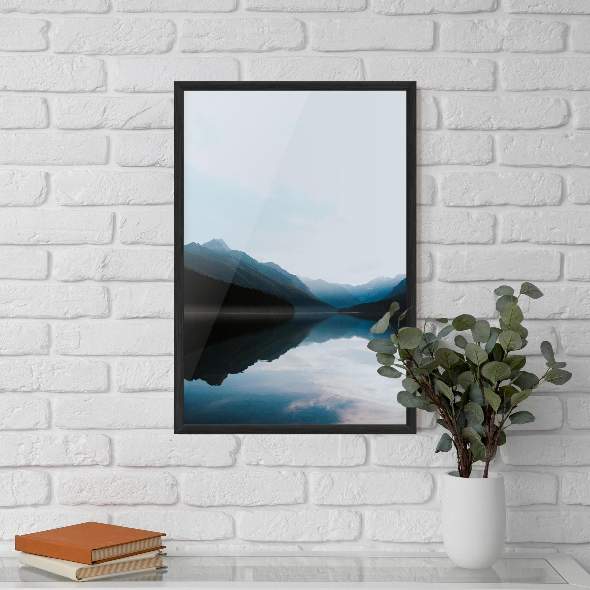 Poster Înrămat Foggy Blue Light mockup 5