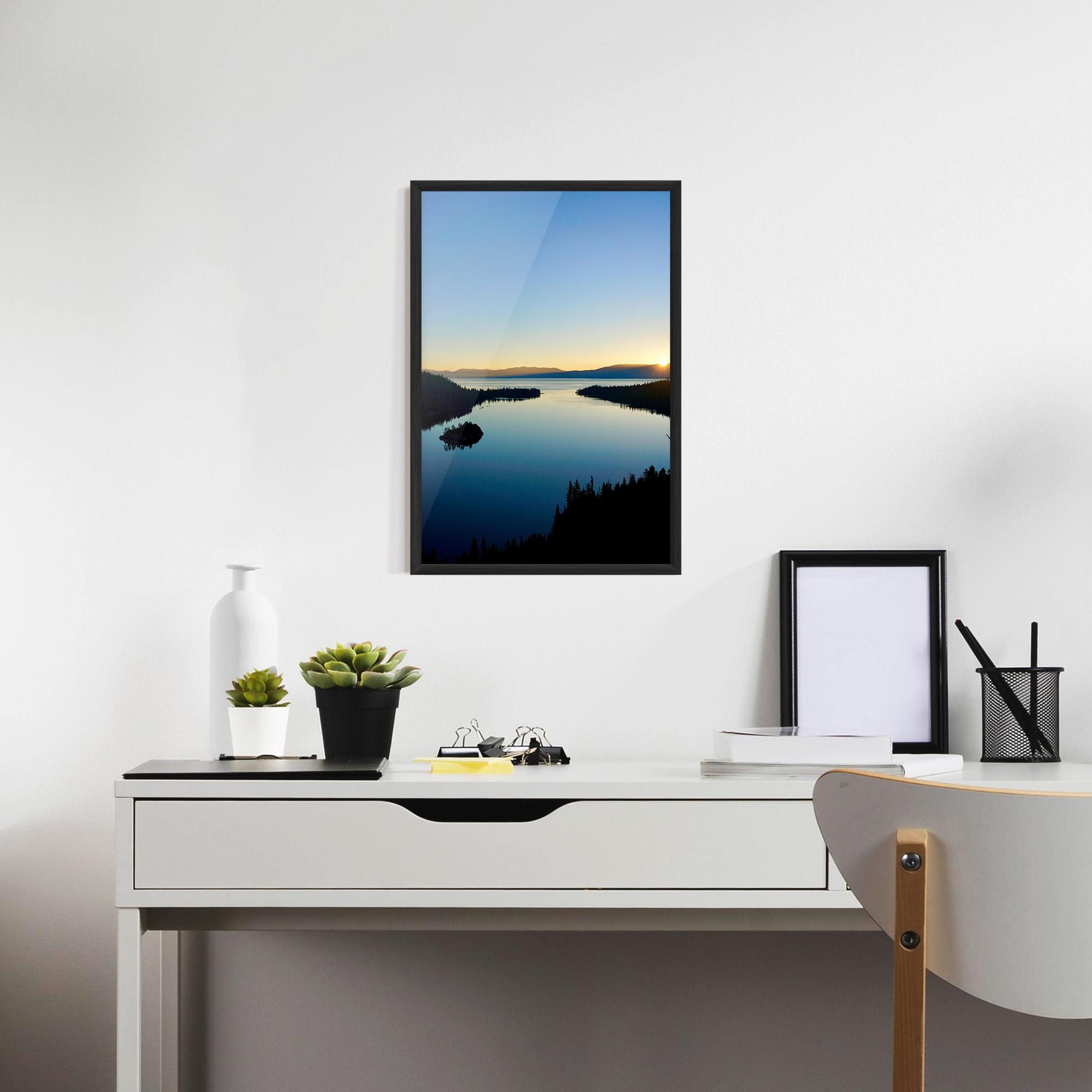 Poster Înrămat Blue Sky Lake mockup 7