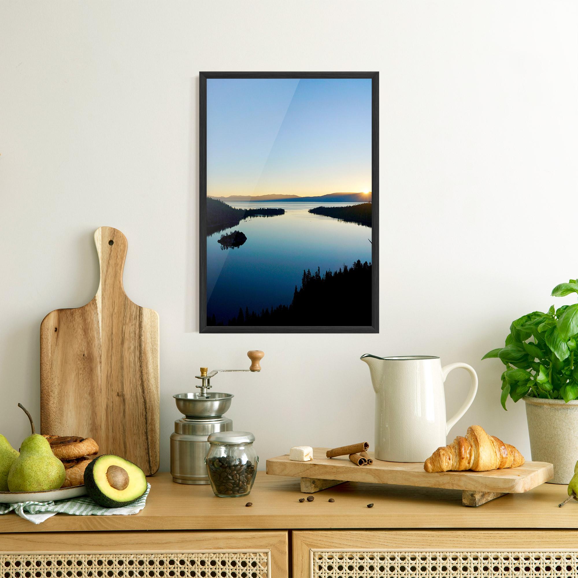 Poster Înrămat Blue Sky Lake mockup 8