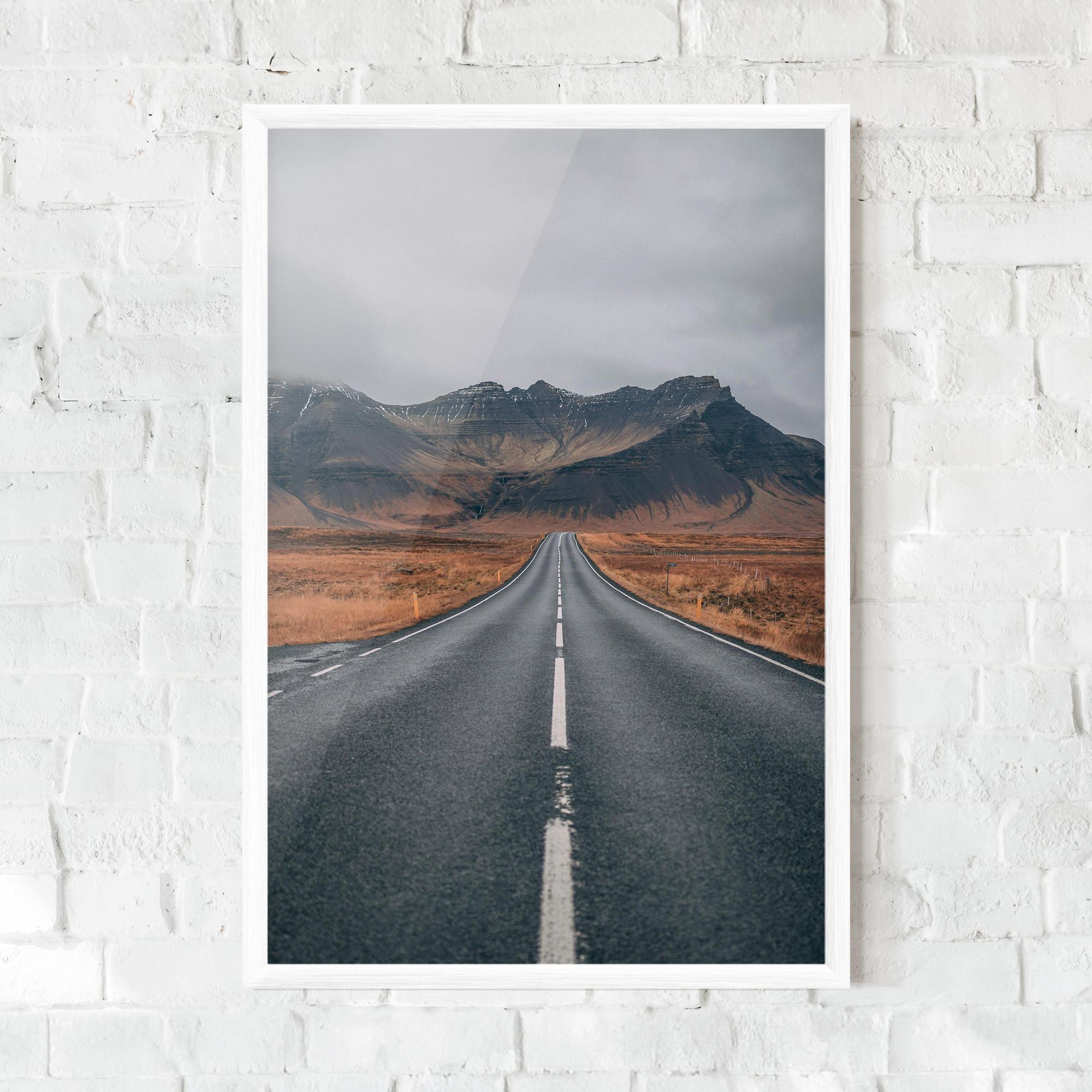 Poster Înrămat Country Roads mockup 0