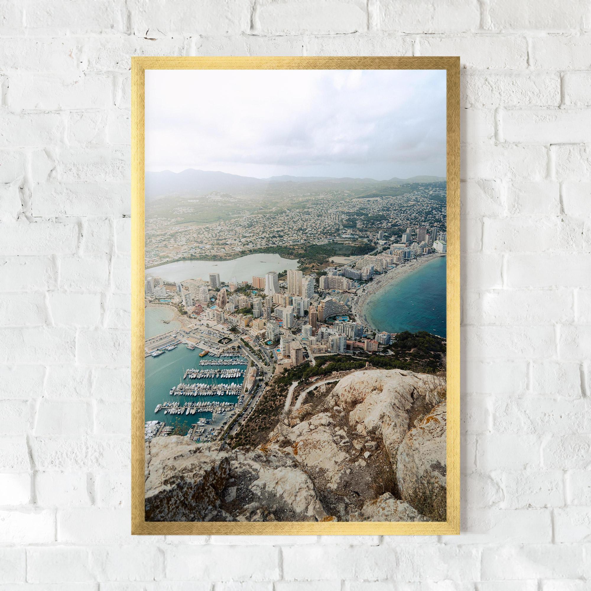 Poster Înrămat Coast City mockup 0
