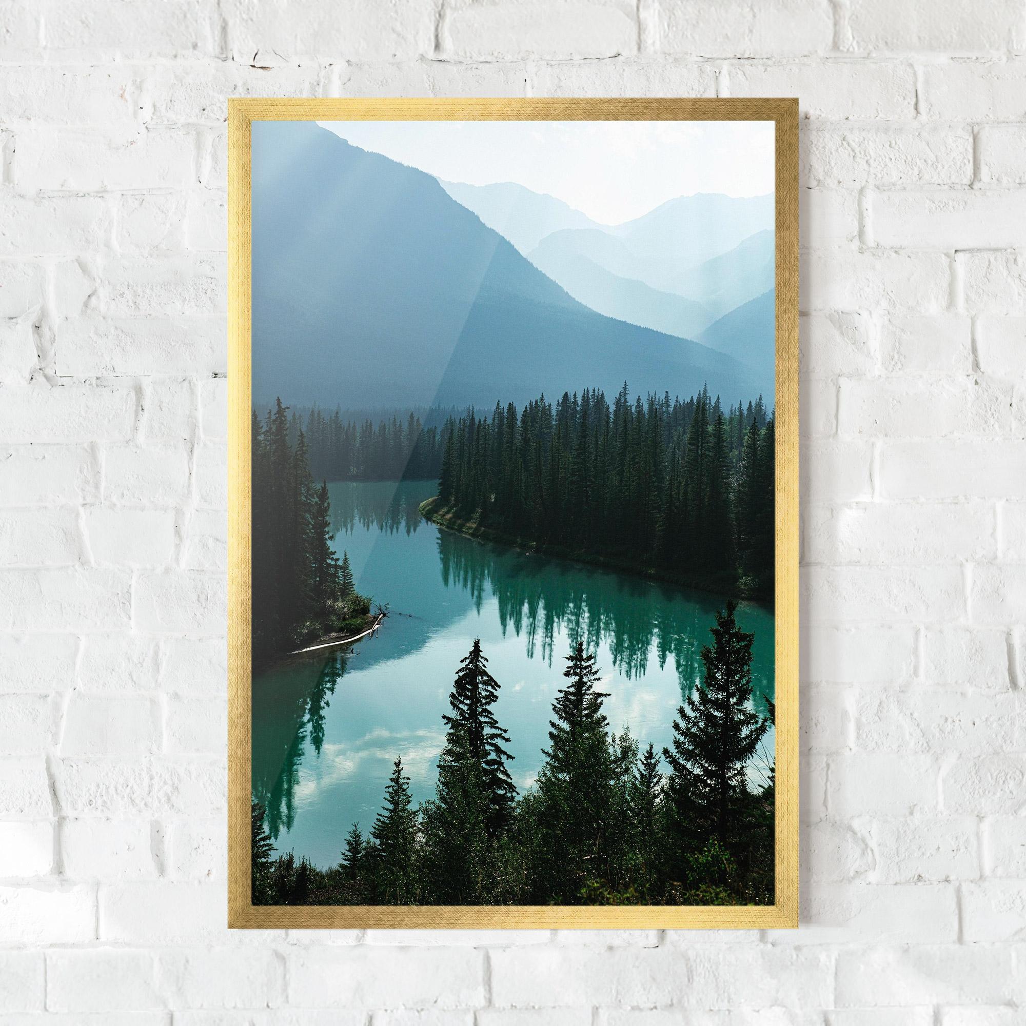 Poster Înrămat Crystal Lake mockup 0