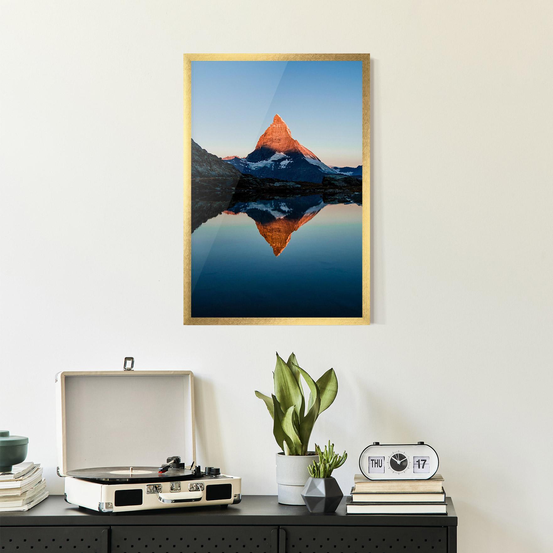 Poster Înrămat Mirror Mountain mockup 2