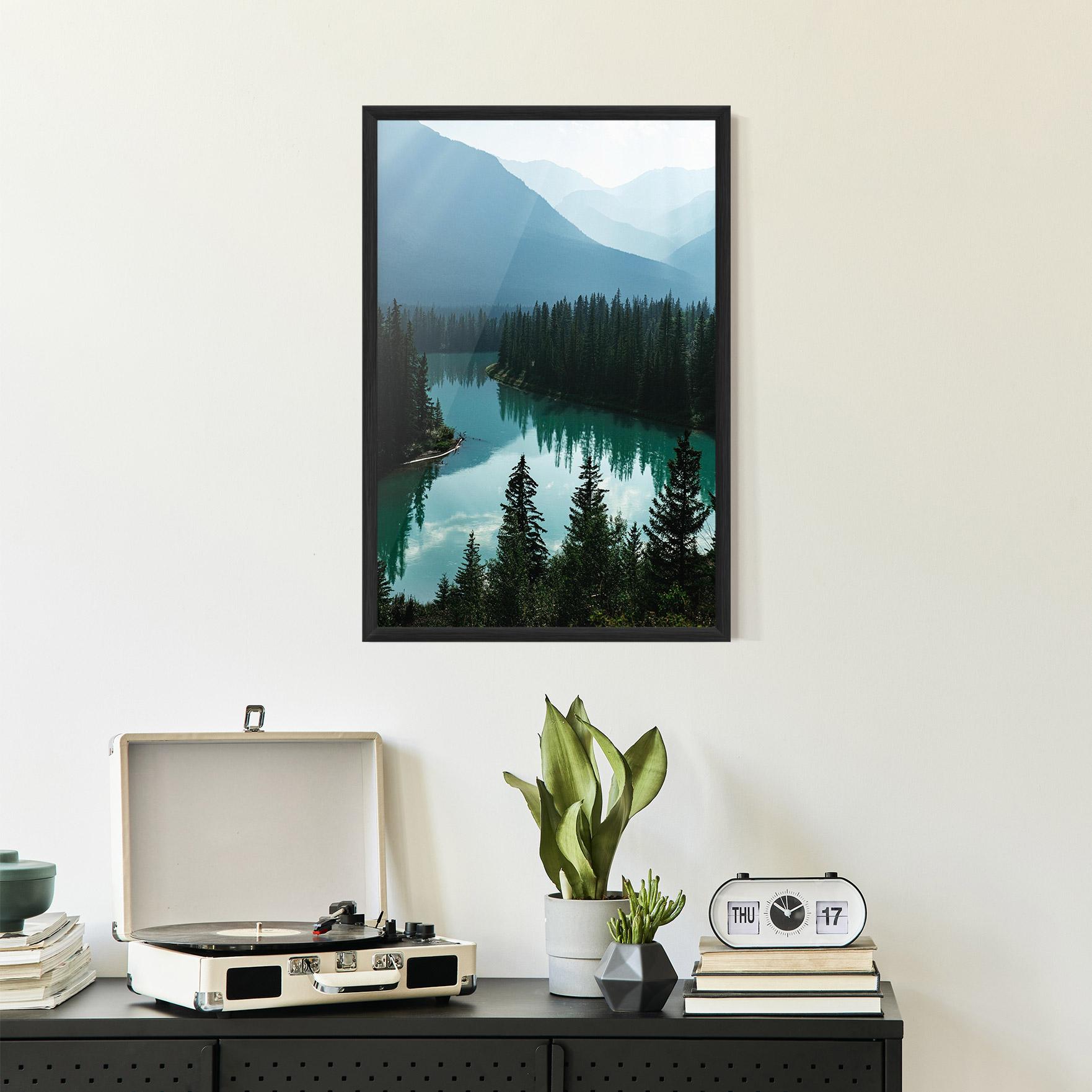 Poster Înrămat Crystal Lake mockup 2