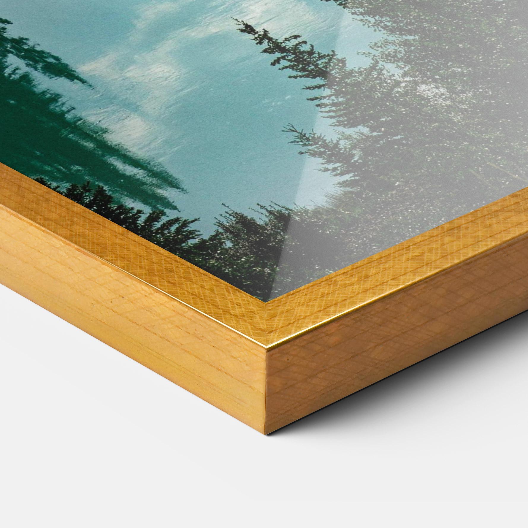 Poster Înrămat Crystal Lake mockup 3