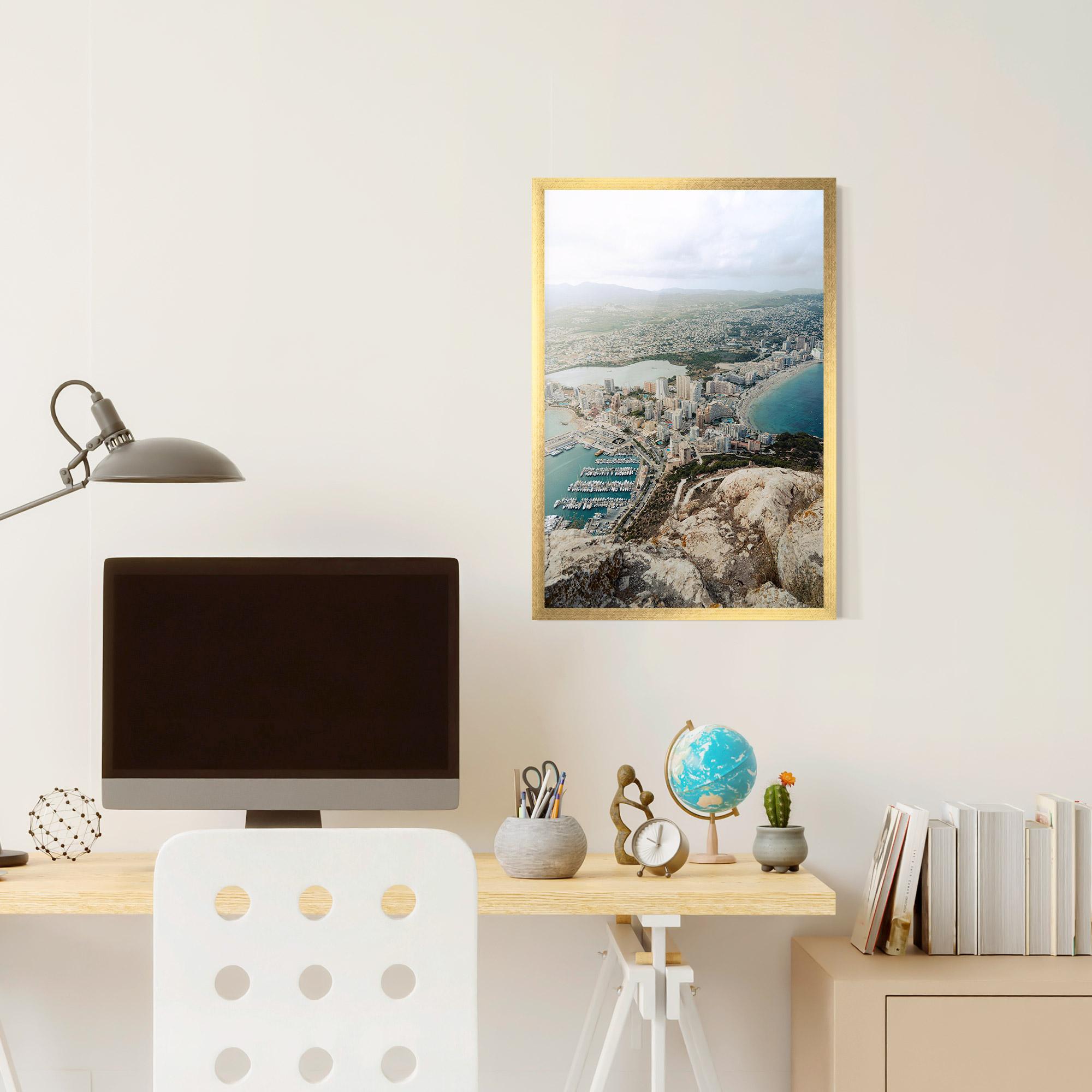 Poster Înrămat Coast City mockup 6