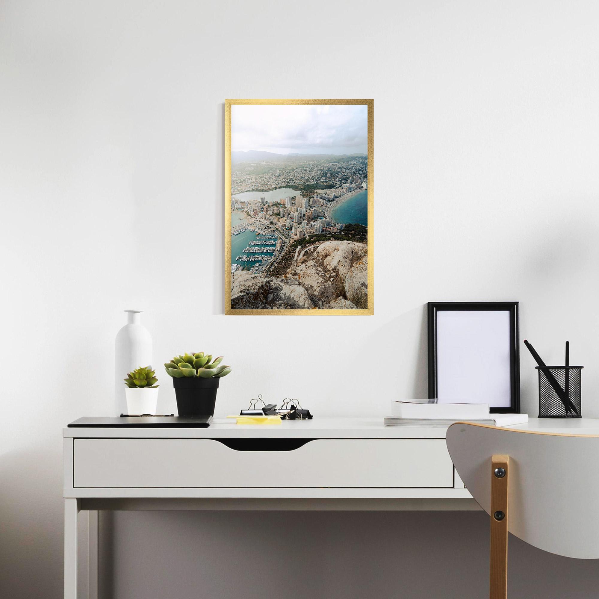 Poster Înrămat Coast City mockup 7