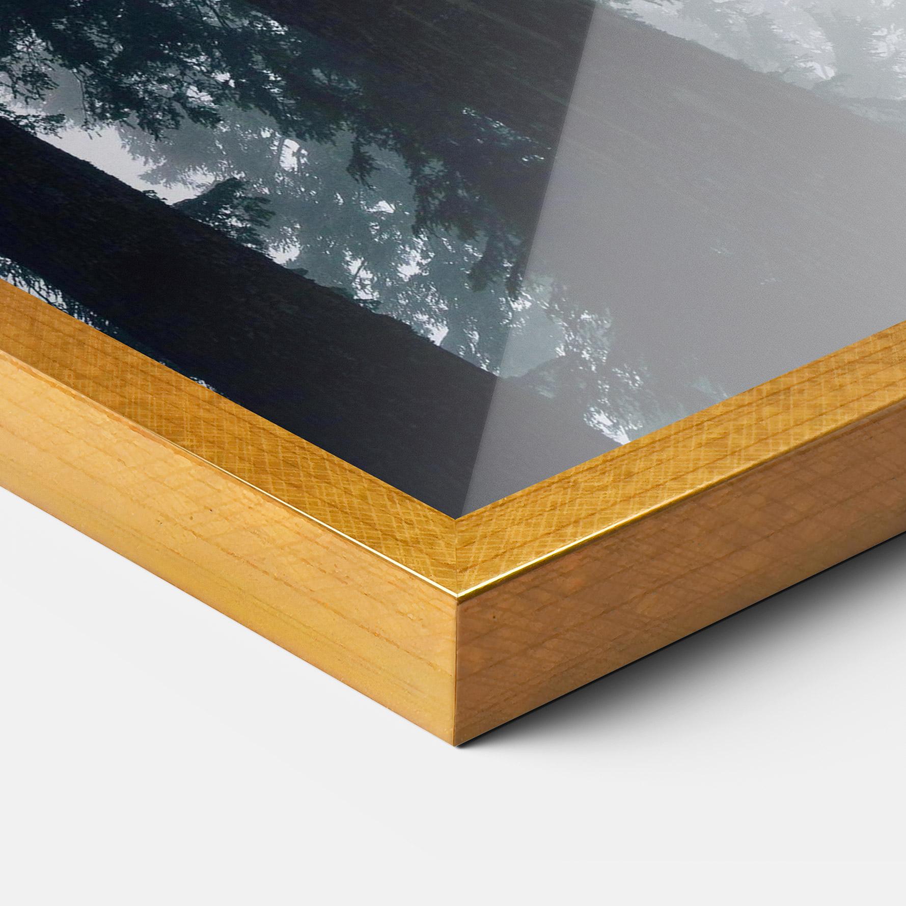 Poster Înrămat Foggy Big Trees mockup 3