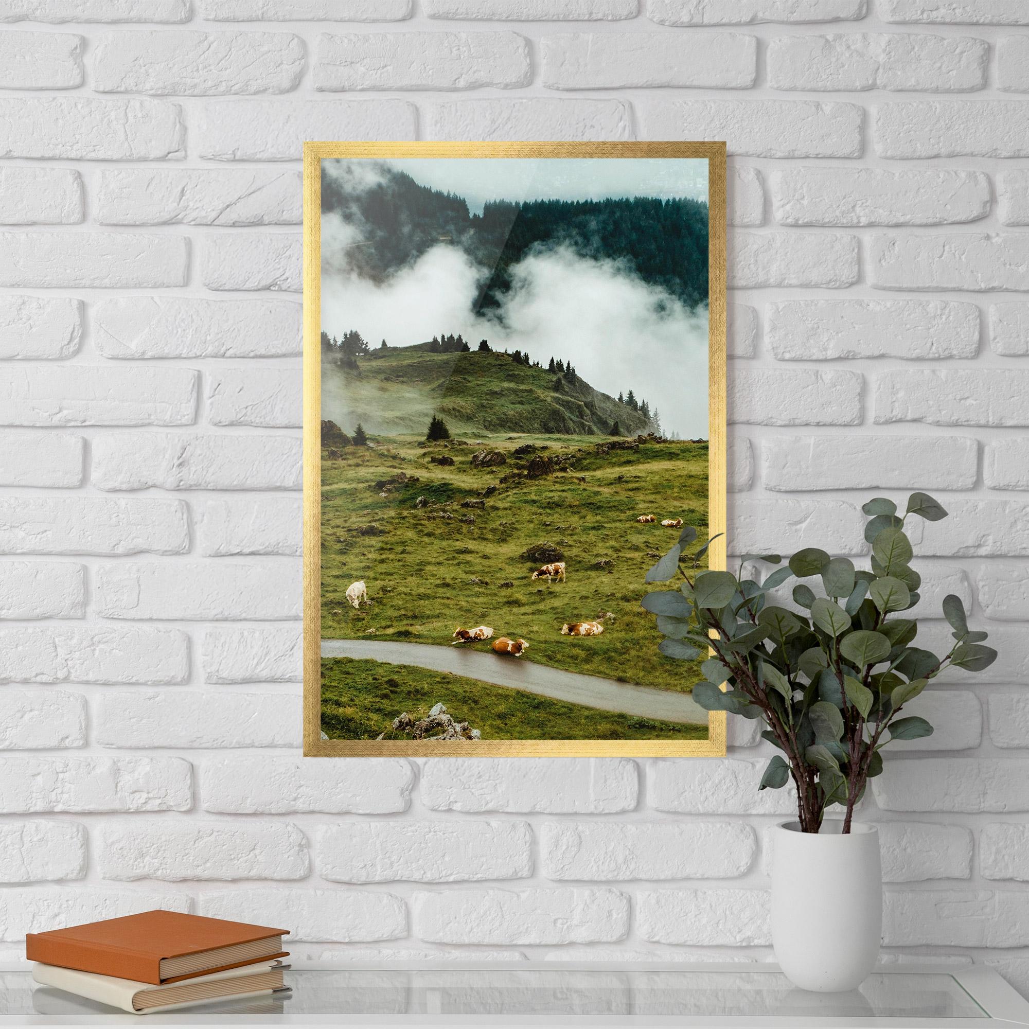 Poster Înrămat Cow Field View mockup 5