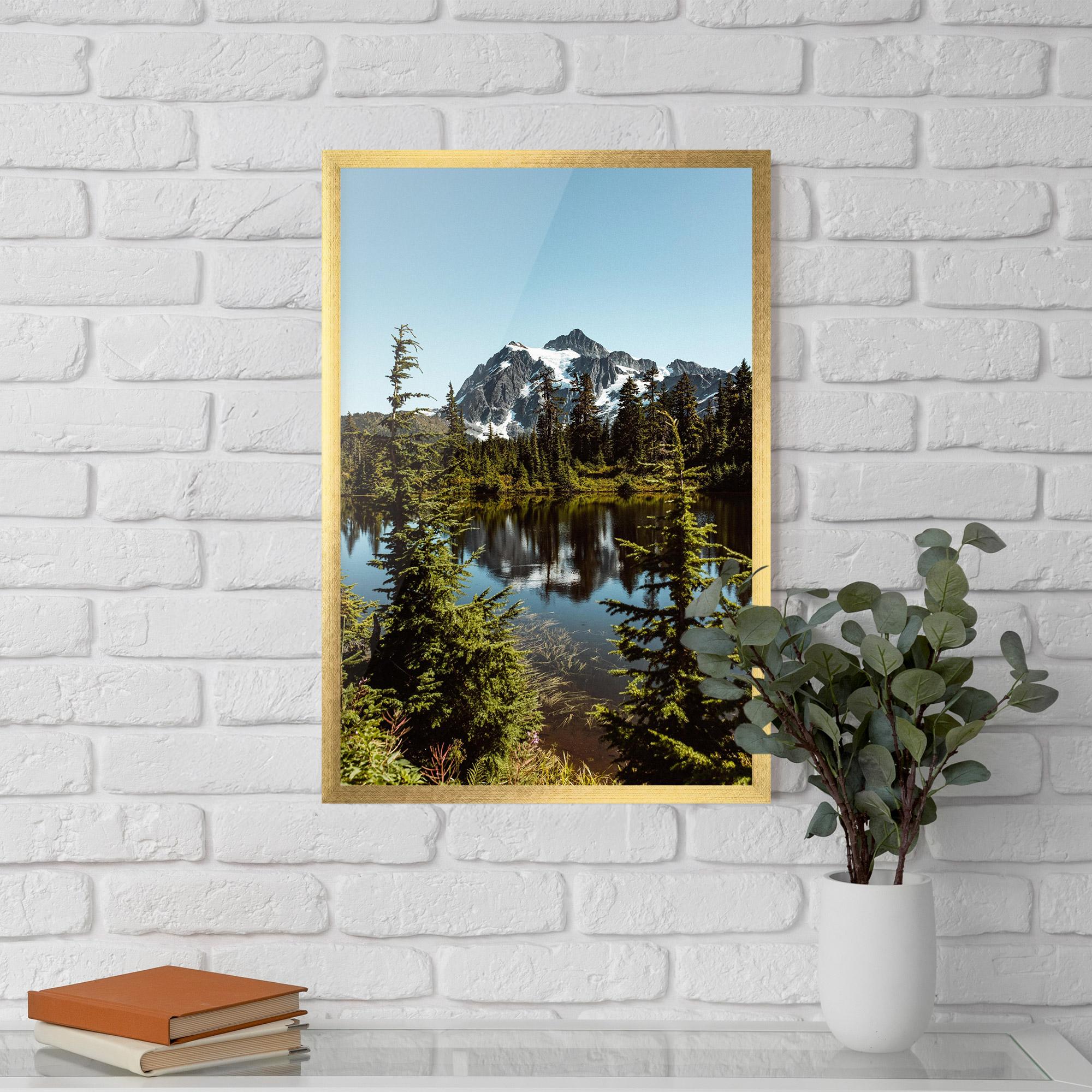 Poster Înrămat Forest Snow Mountain mockup 5