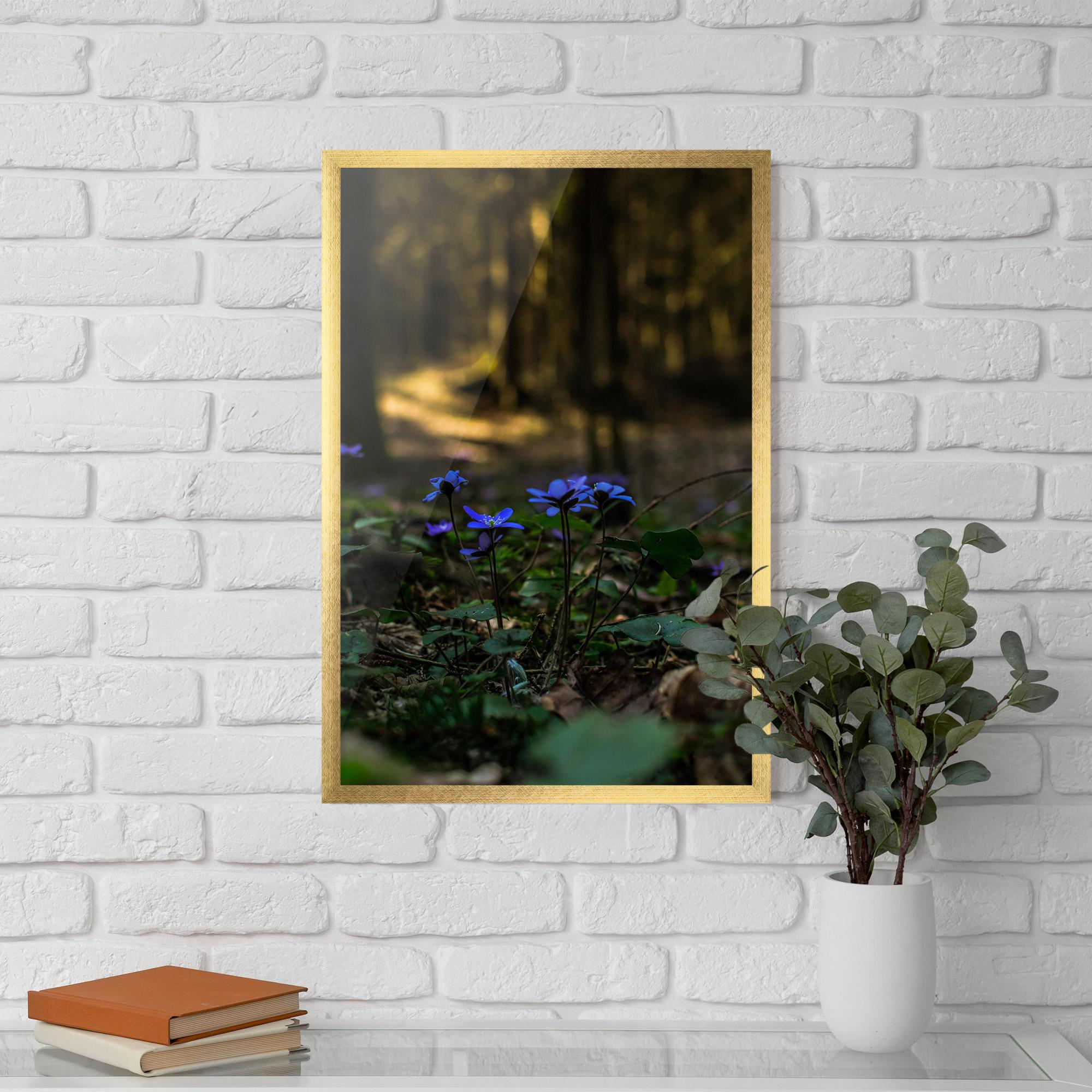 Poster Înrămat Purple Flower Forest mockup 5