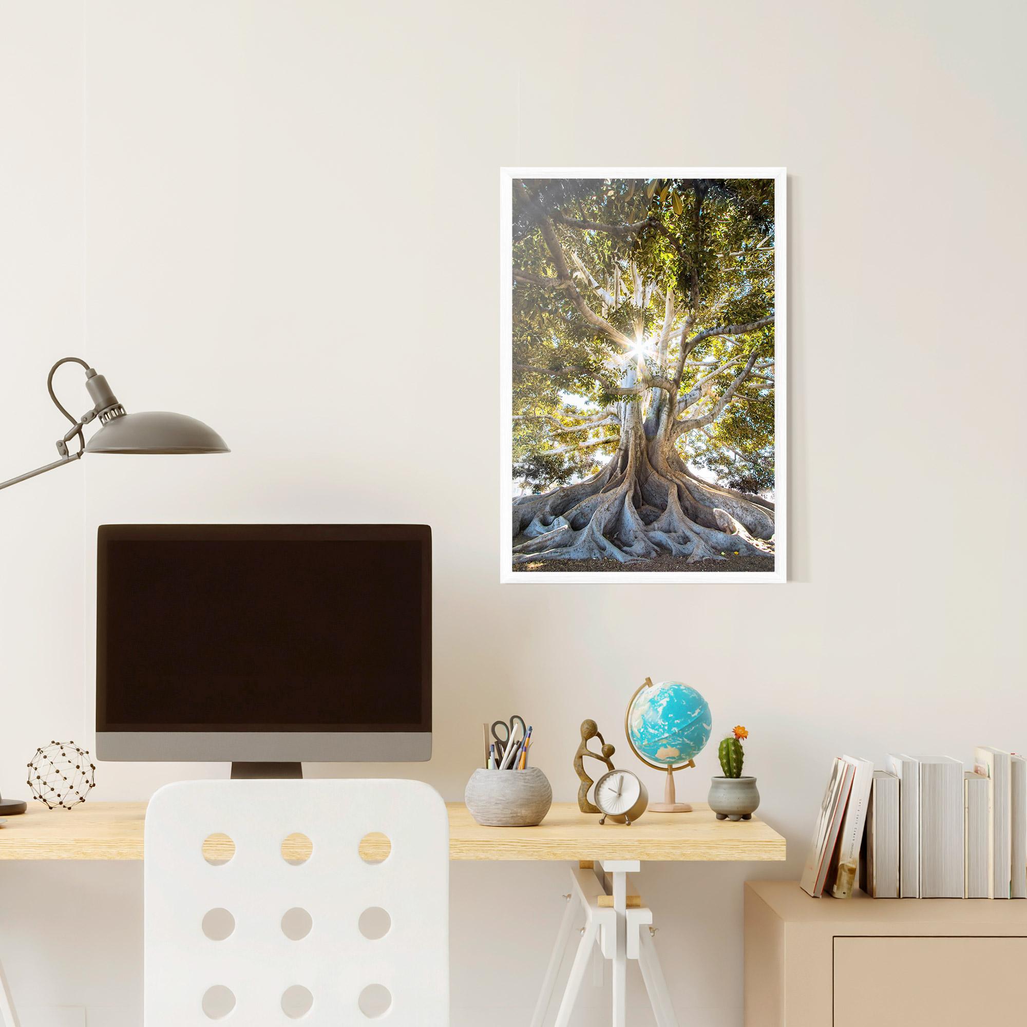 Poster Înrămat Big Old Tree mockup 6