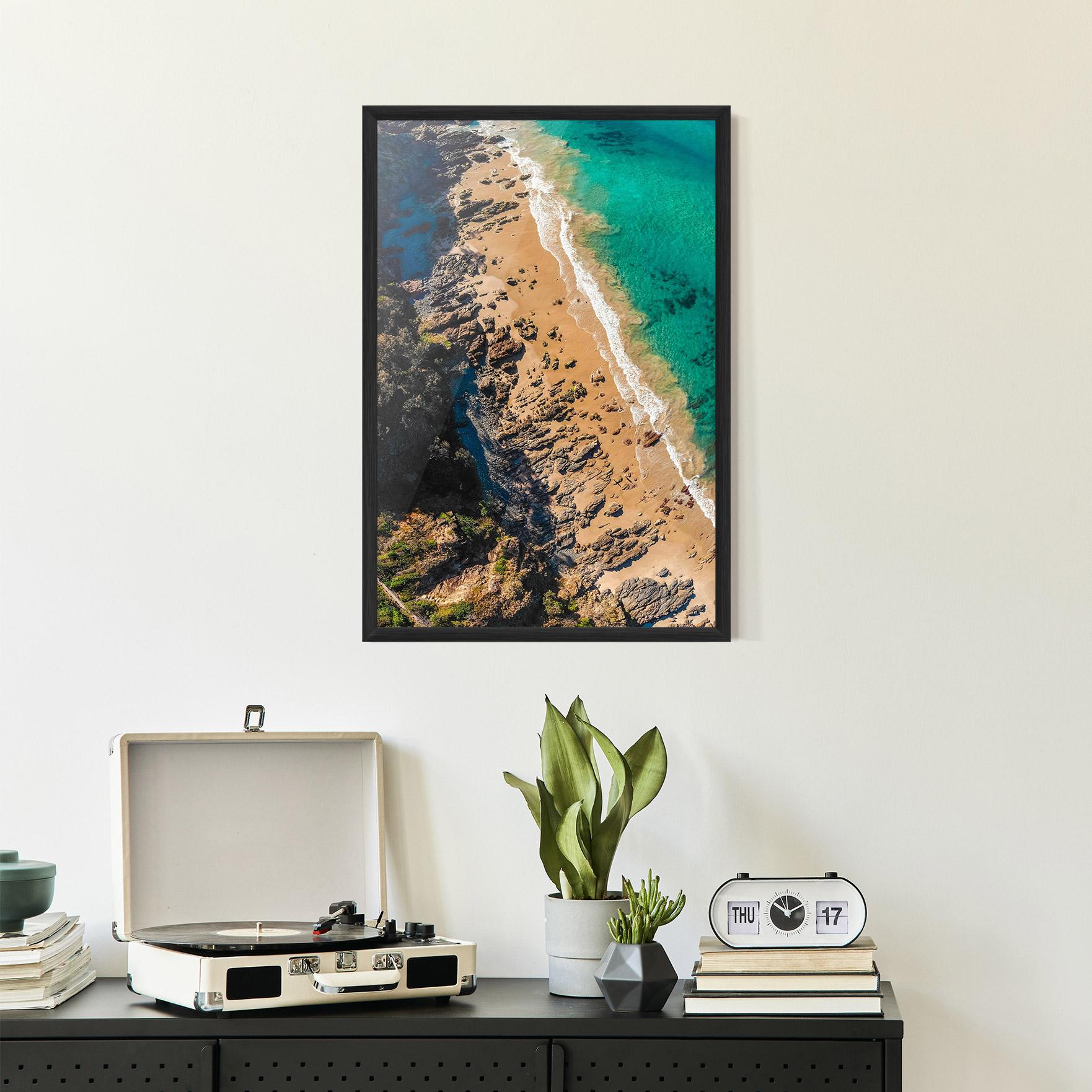 Poster Înrămat Rocky Beach mockup 2