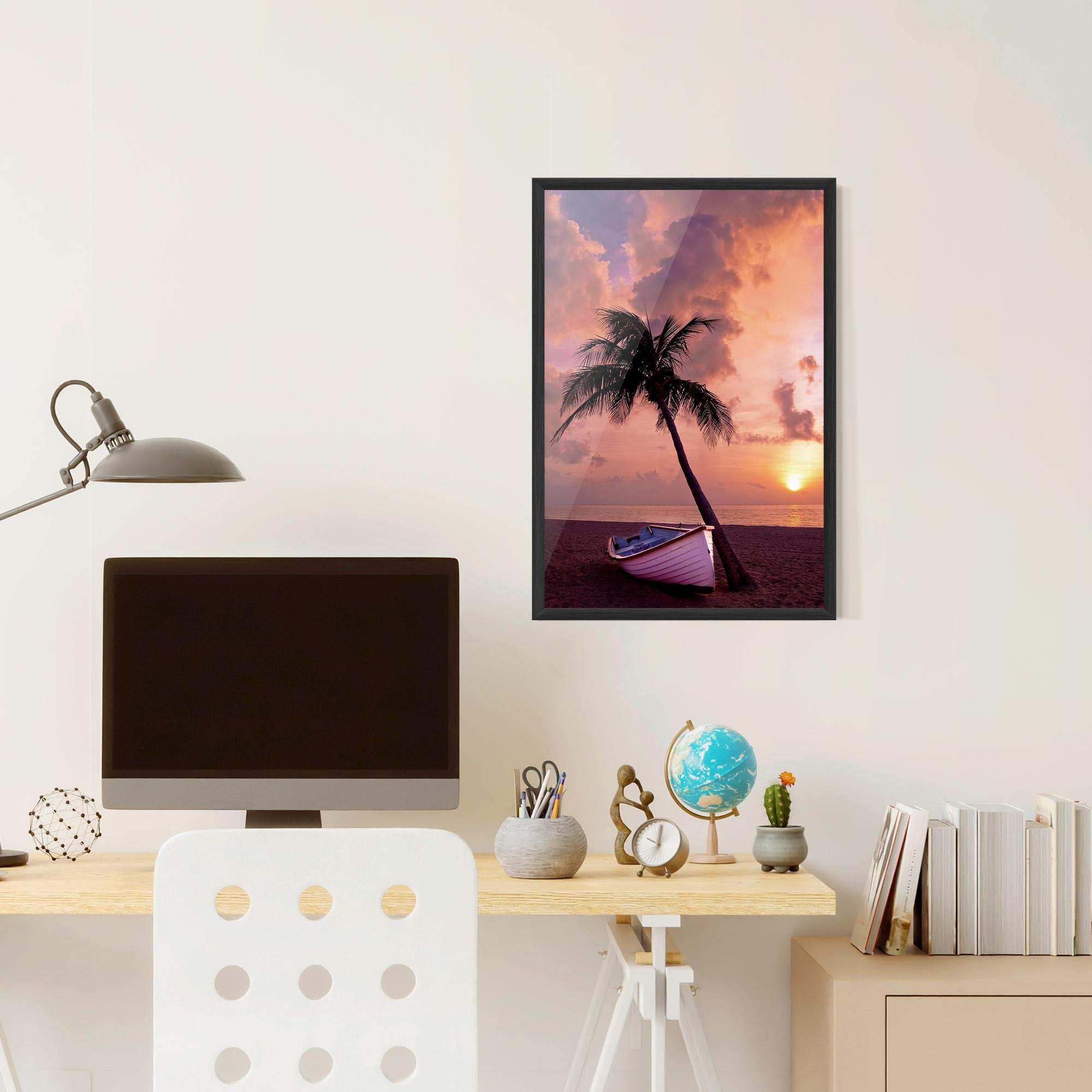 Poster Înrămat Boat Purple Sunset mockup 6