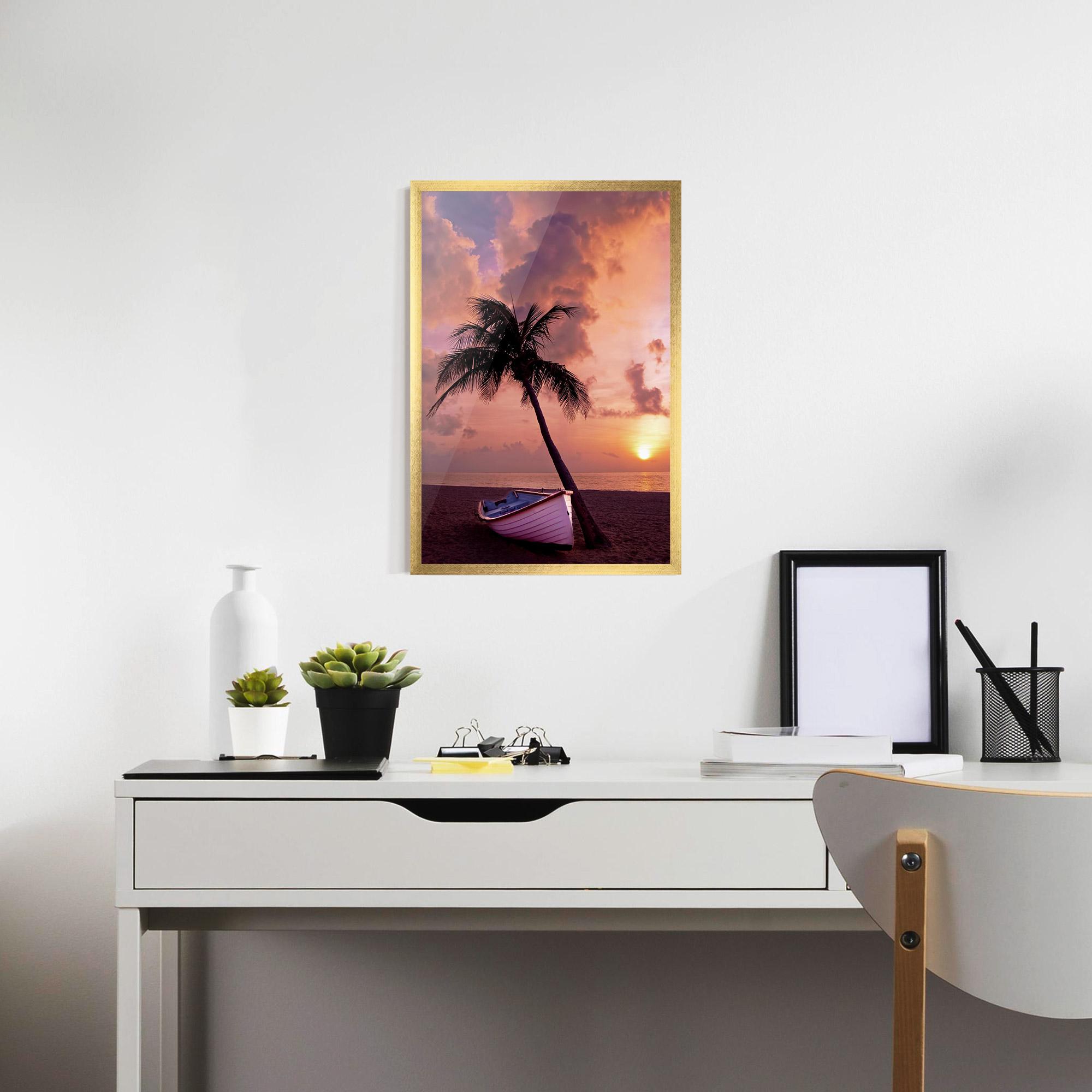 Poster Înrămat Boat Purple Sunset mockup 7