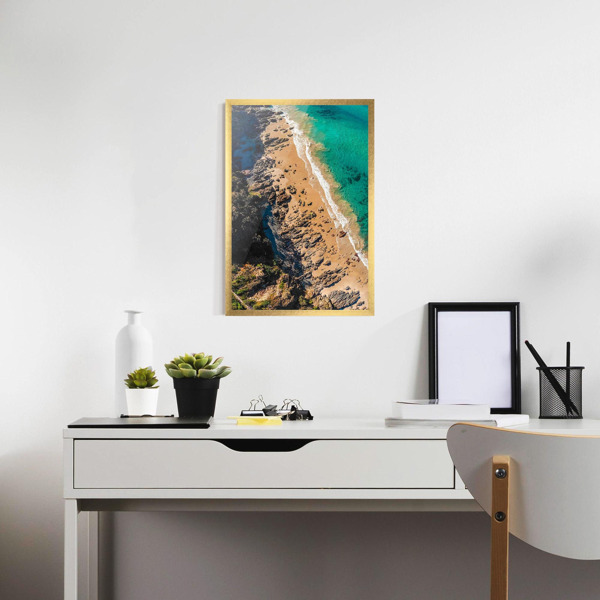 Poster Înrămat Rocky Beach mockup 7