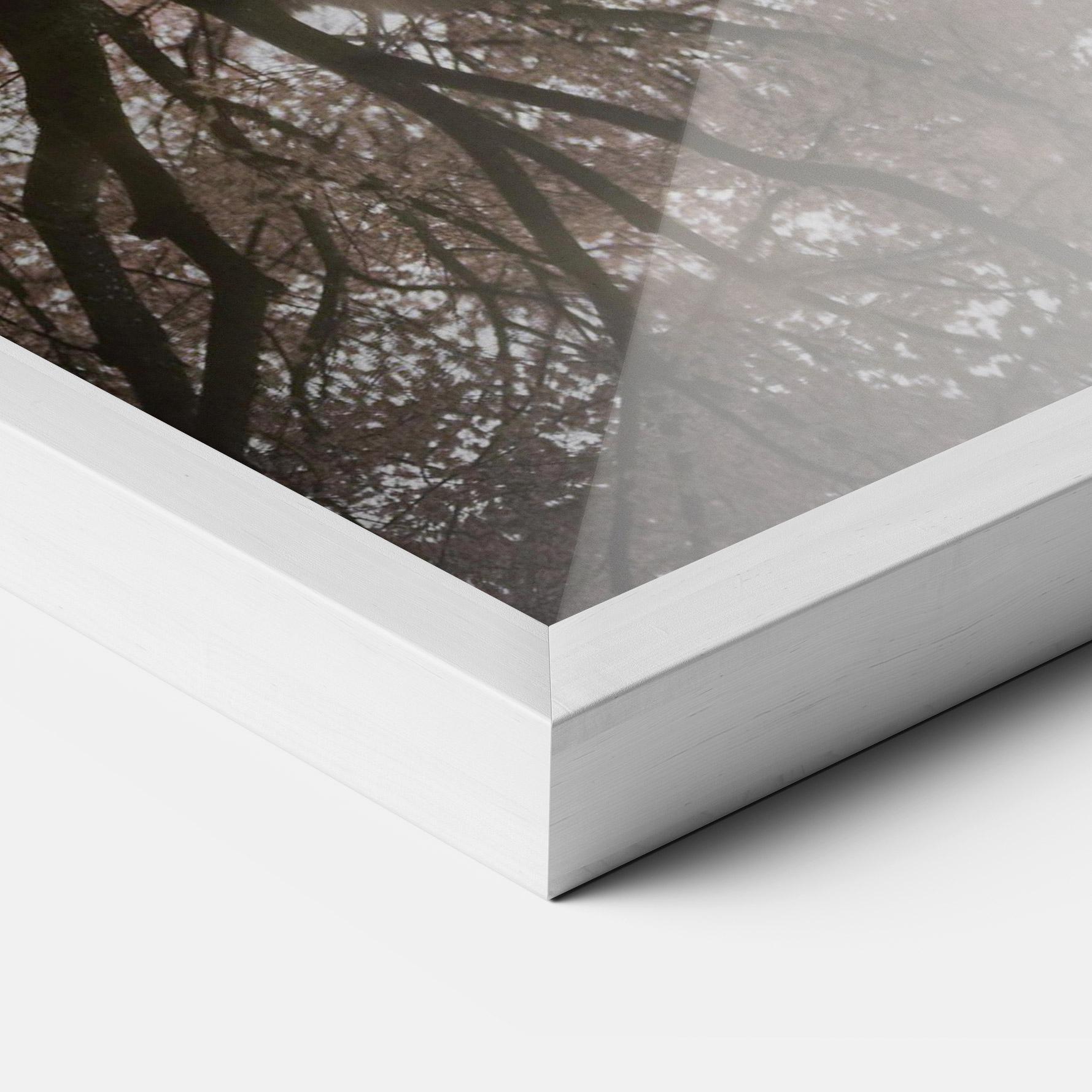 Poster Înrămat Pretty Pink Spring Tree mockup 3