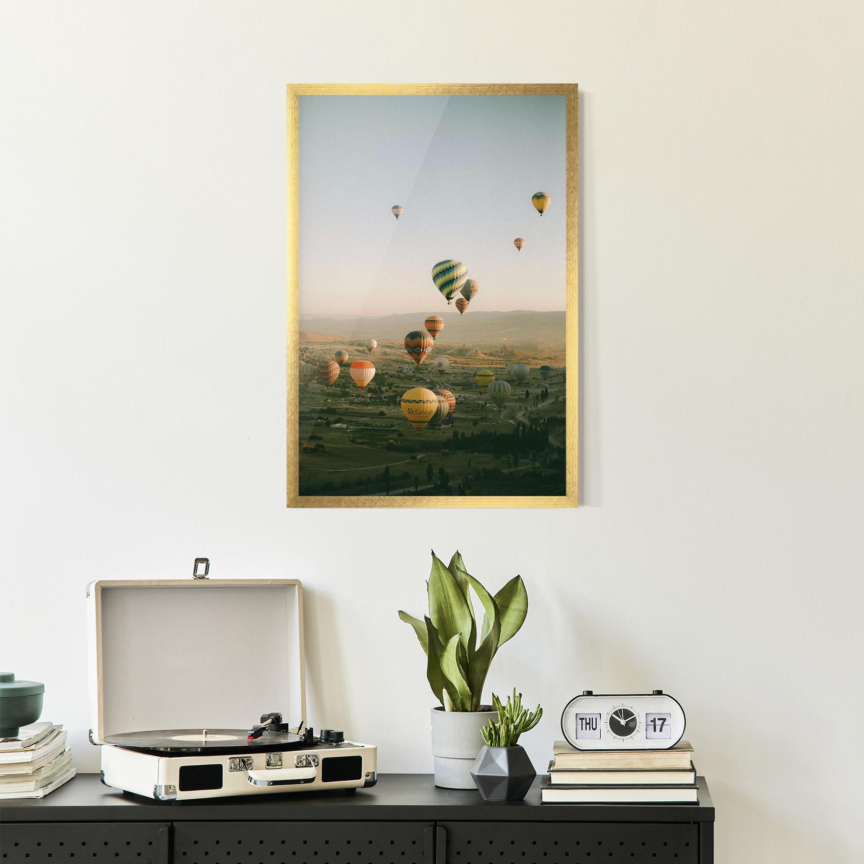 Poster Înrămat Hot Ballons mockup 2