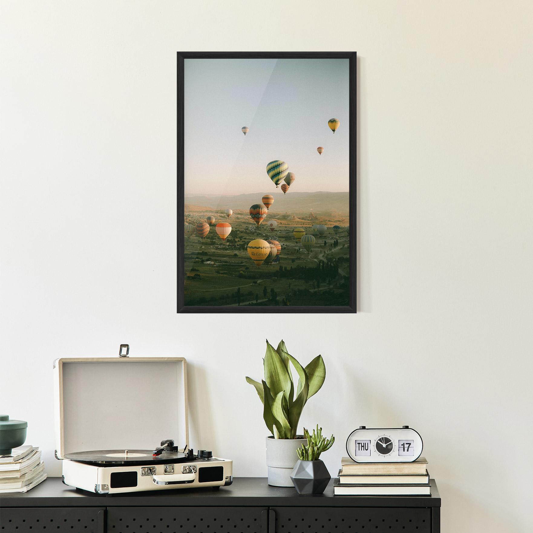 Poster Înrămat Hot Ballons mockup 2