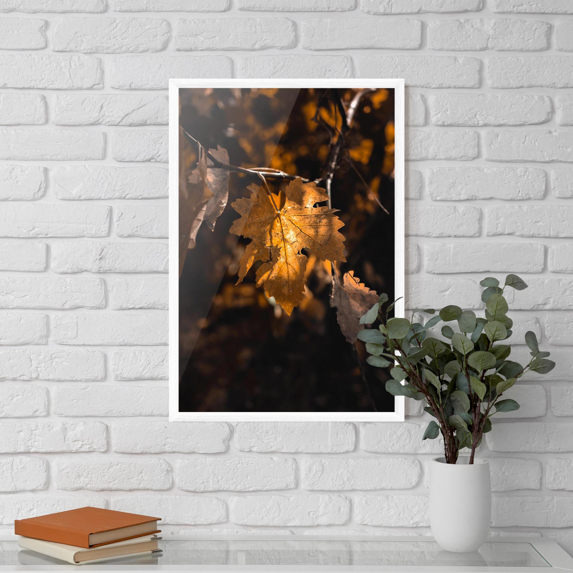 Poster Înrămat Autumn Brown Leaf mockup 5