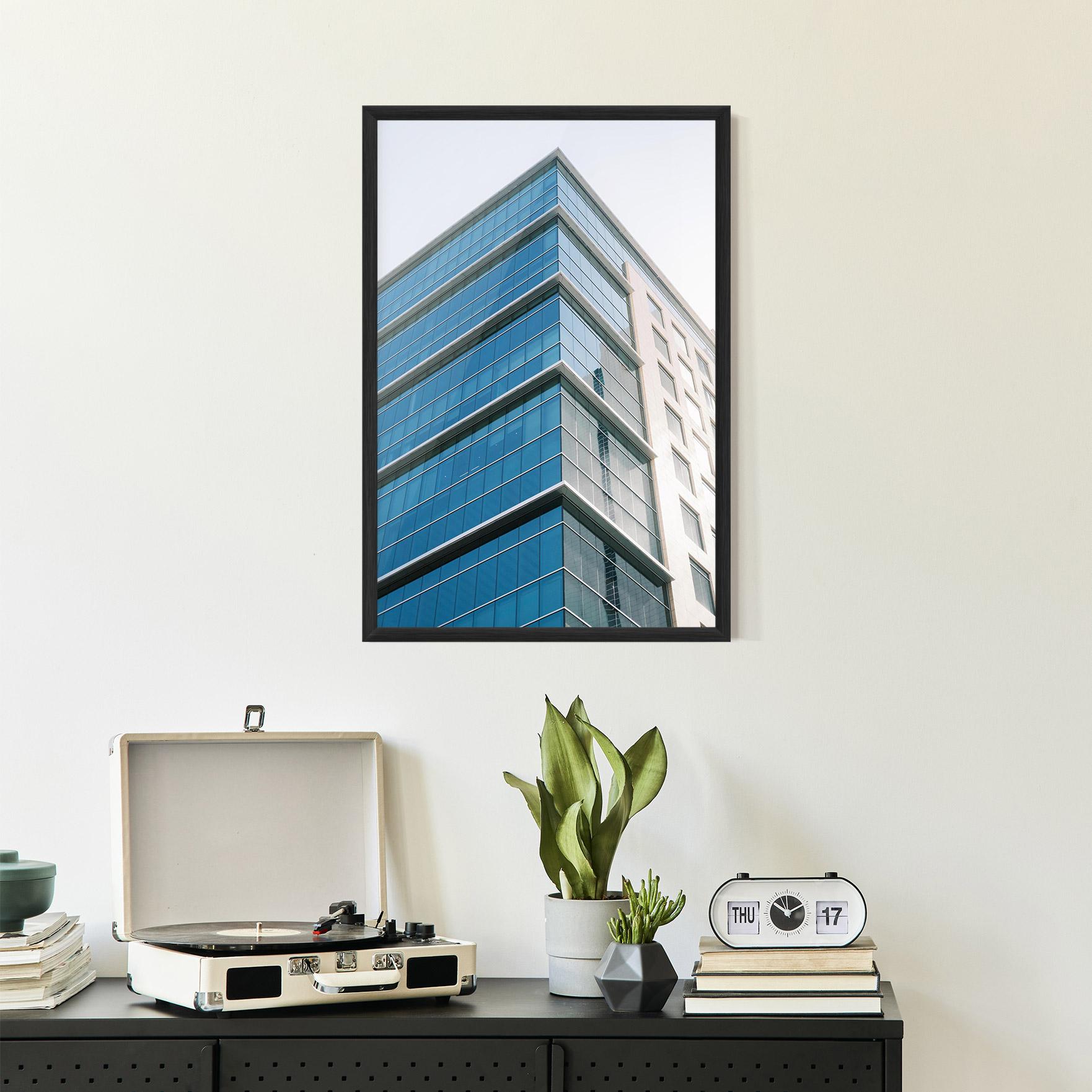 Poster Înrămat Blue Glass Tower mockup 2
