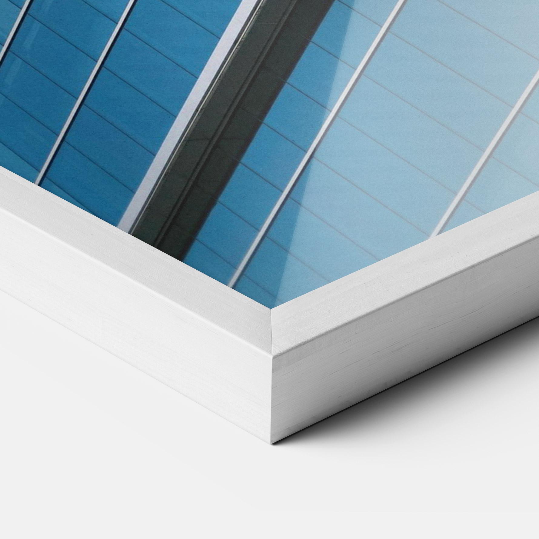 Poster Înrămat Blue Glass Tower mockup 3