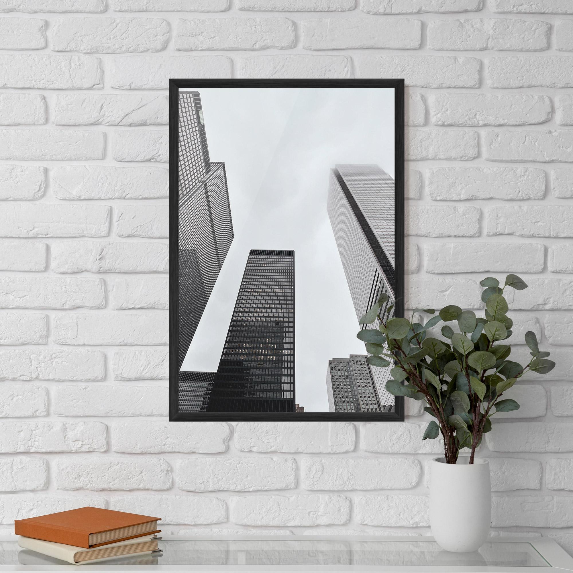 Poster Înrămat Grey High Building mockup 5