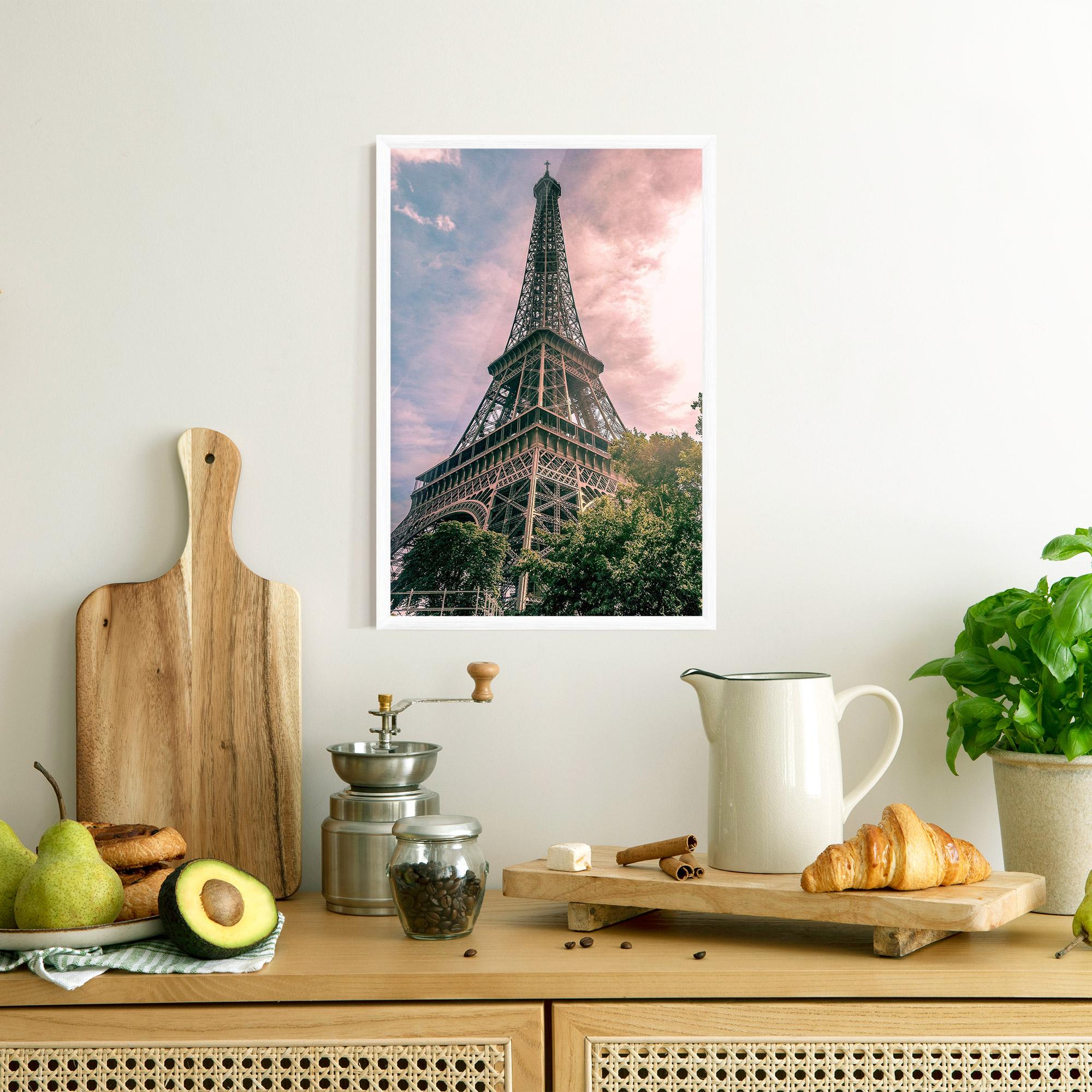 Poster Înrămat Eiffel Under Pink Sky mockup 8